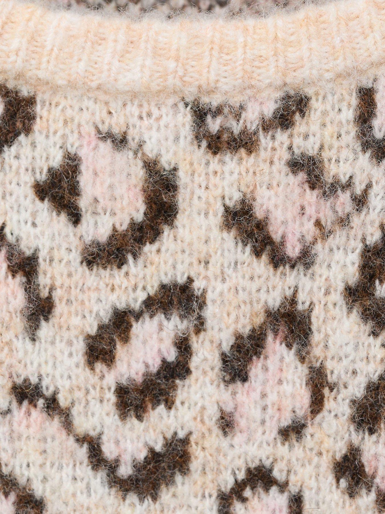mango-younger-girls-leopard-knitted-jumper-beigedetail