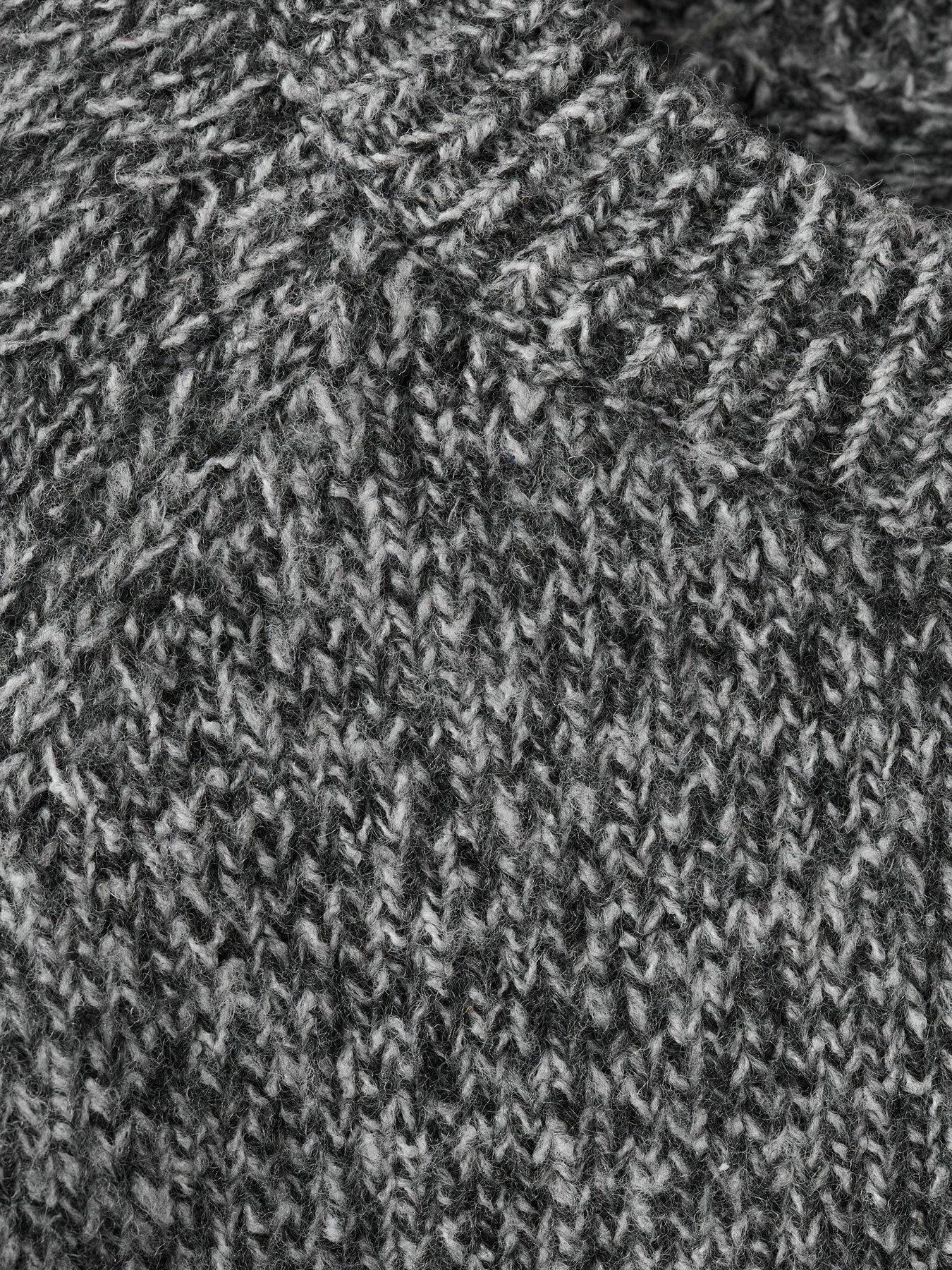 mango-boys-nep-yarn-knitted-jumper-dark-greydetail