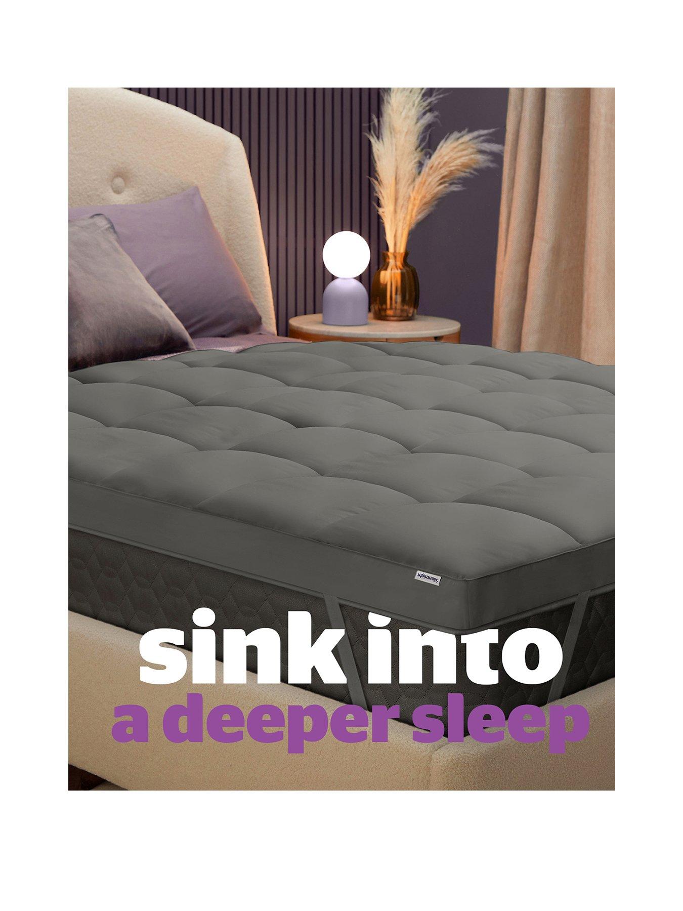 silentnight-ultimate-deep-sleep-charocal-mattress-topperstillFront