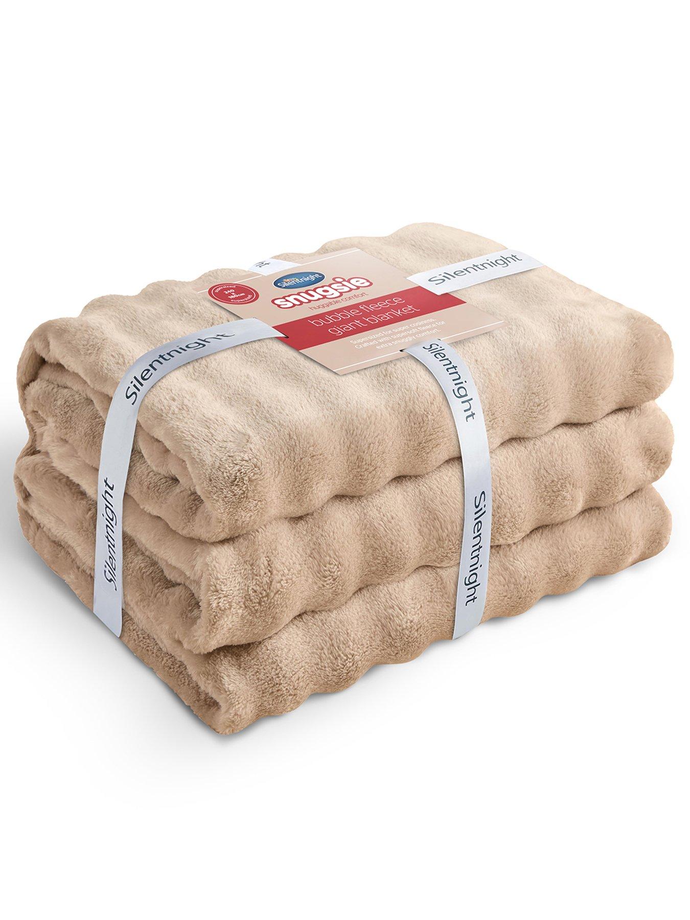silentnight-silentnight-bubble-fleece-giant-blanket-natural