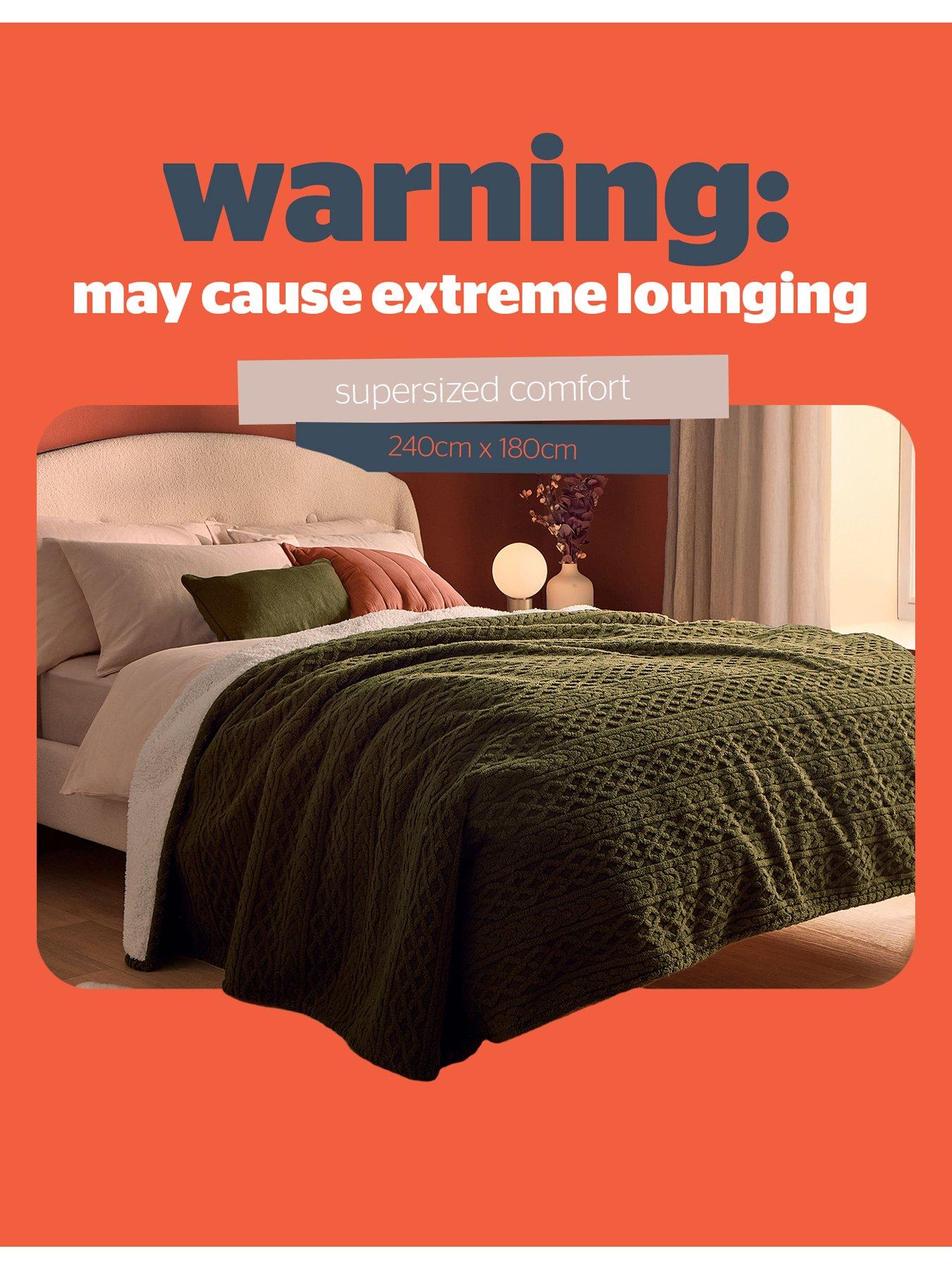 silentnight-silentnight-heat-genie-cable-knit-giant-blanket-olivedetail