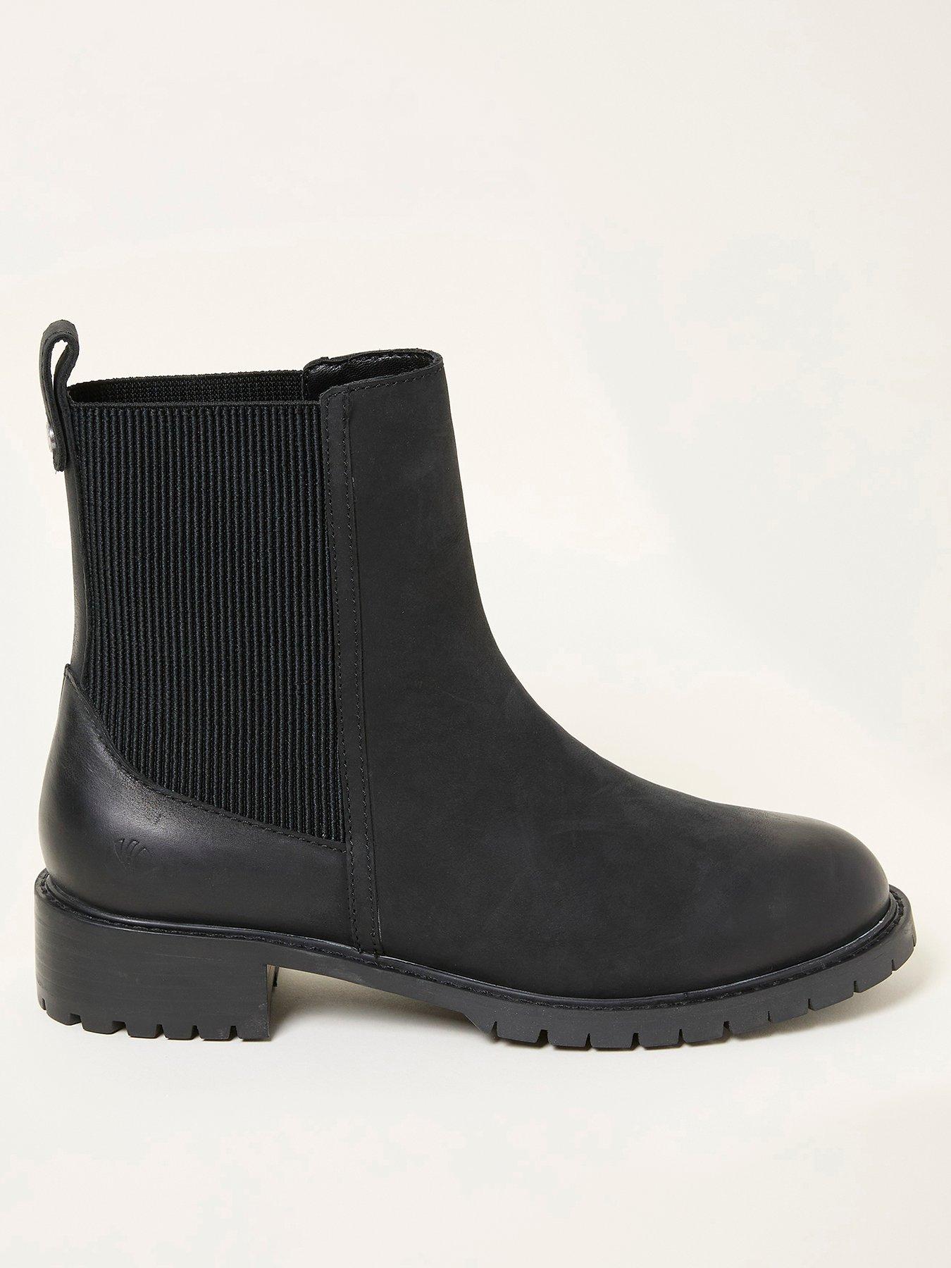 Image 1 of 3 of FatFace Evelyn Chelsea Boot - Black