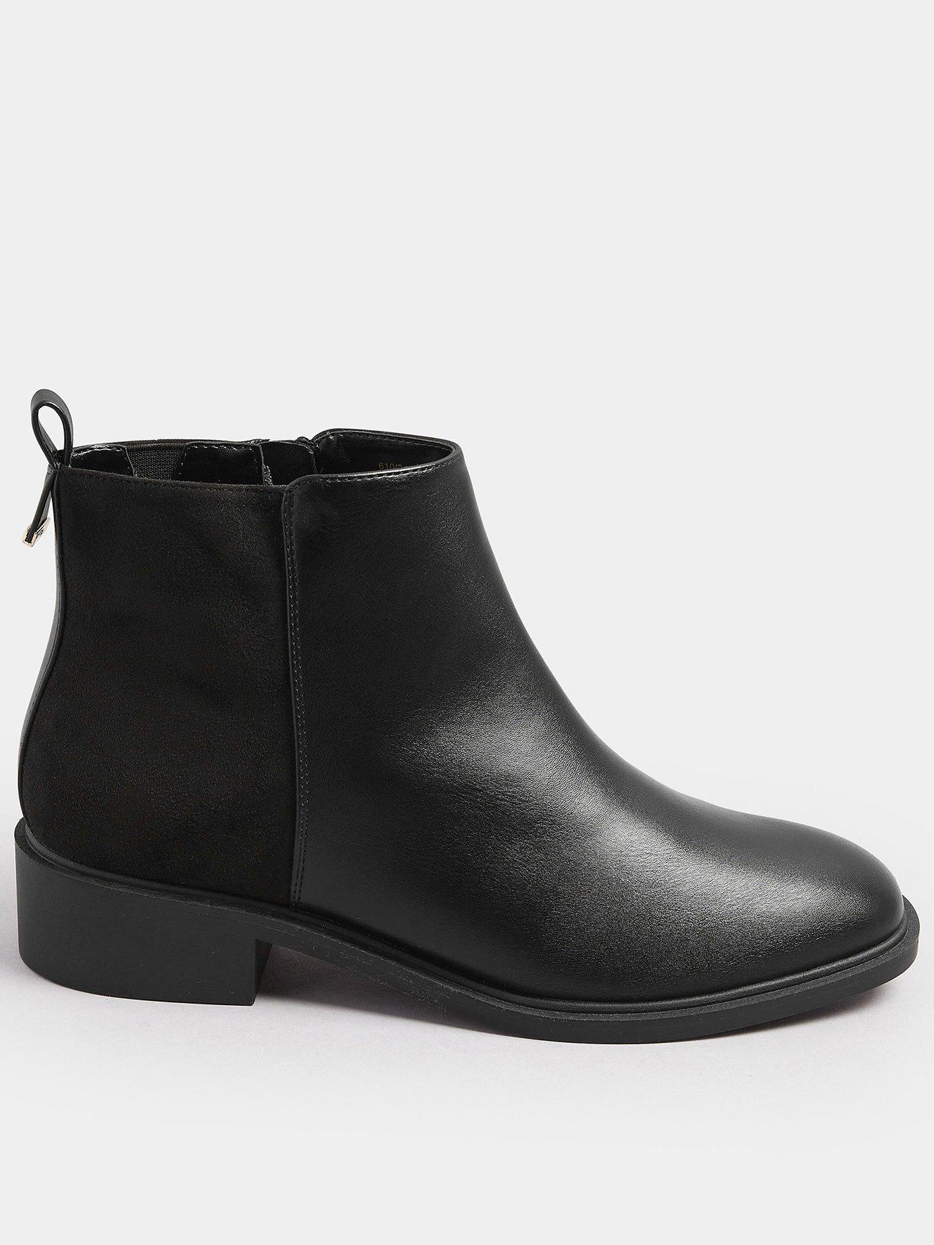 Image 1 of 4 of Yours Extra Wide Fit Metal Trim Ankle Boot - Black