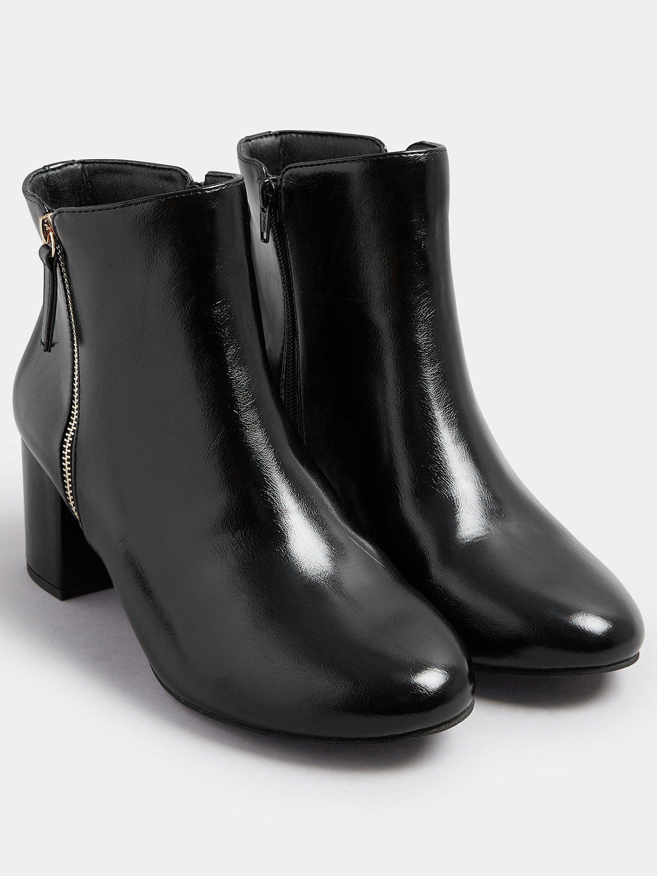 yours-wide-fit-pu-side-zip-block-boot-blackstillFront