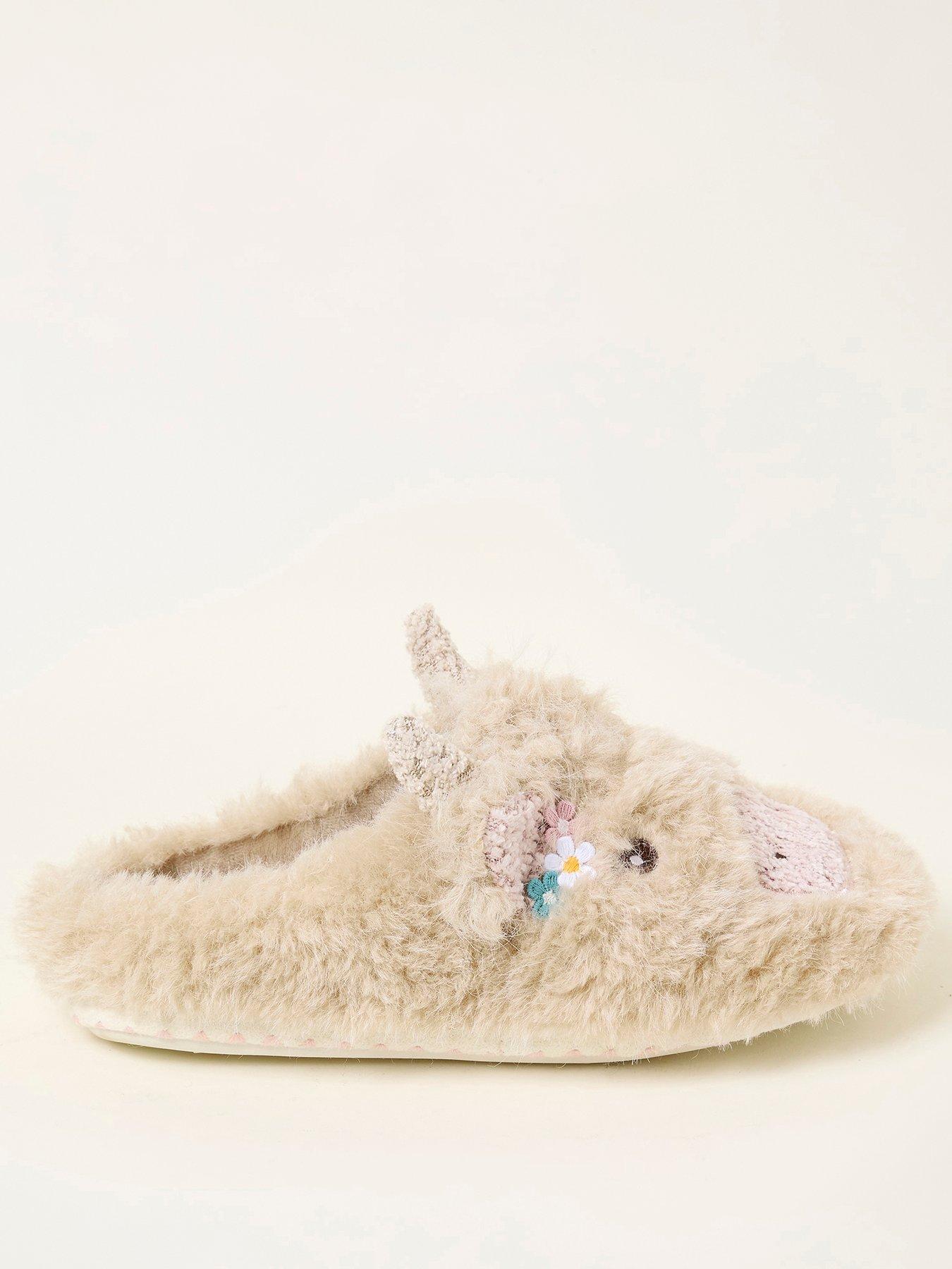 fatface-hettie-highland-cow-slipper-naturalfront