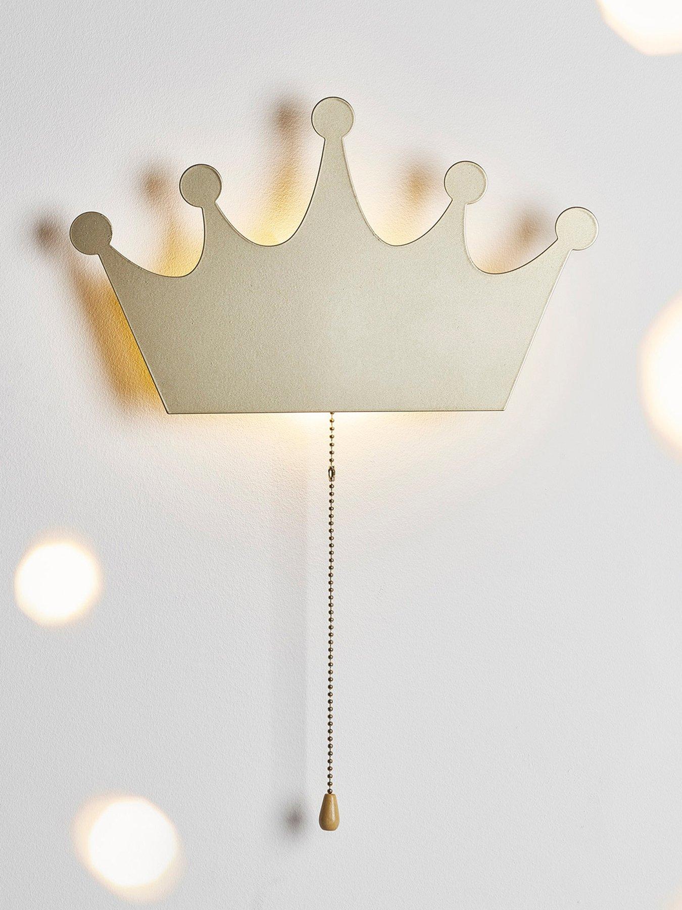 lights4fun-gold-crown-wall-lightfront