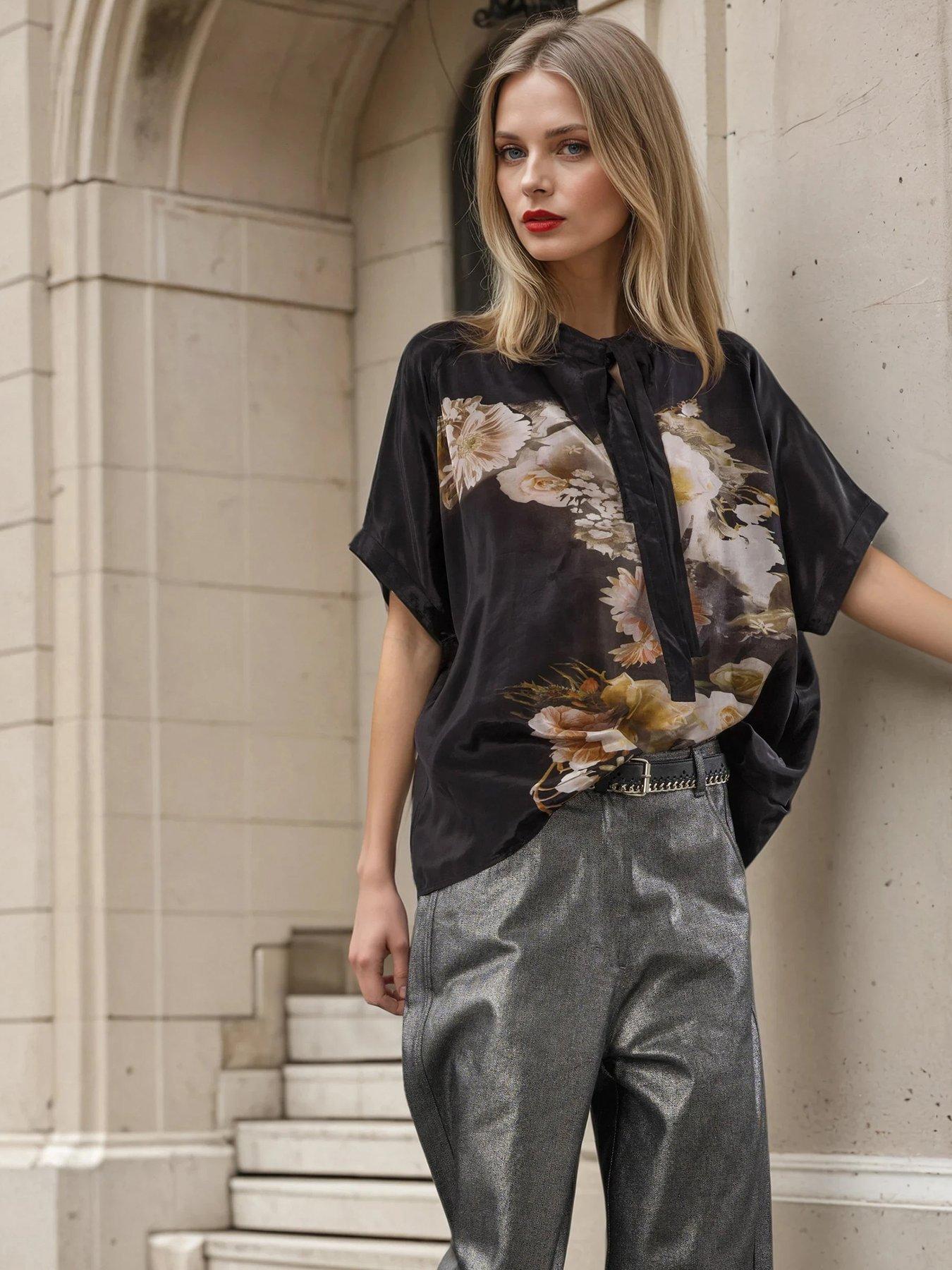 religion-lola-oversized-floral-placement-blouse-blackoutfit