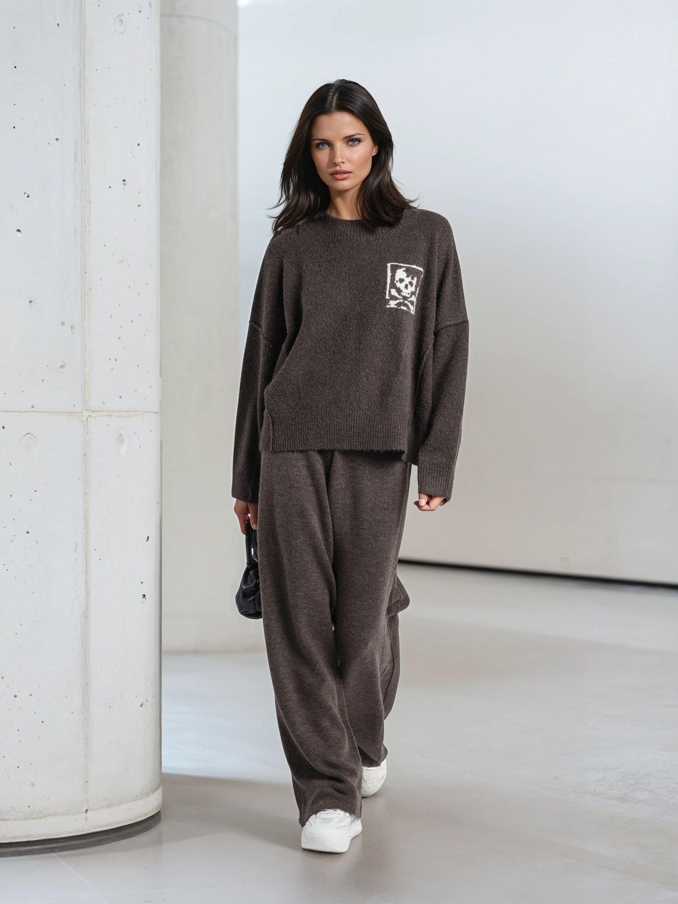 religion-skull-jacquard-jumper-browndetail