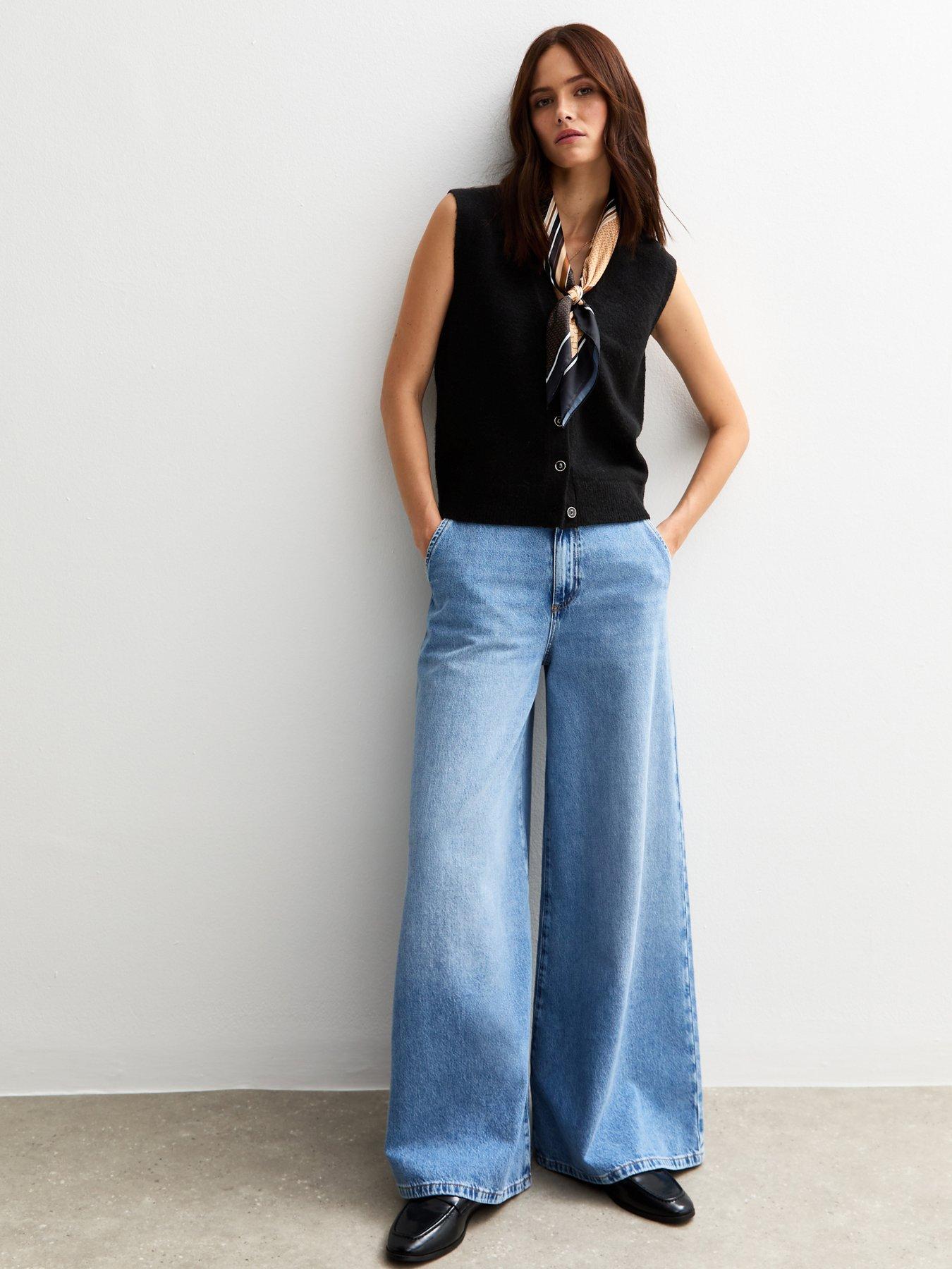 new-look-black-button-up-knit-waistcoatback