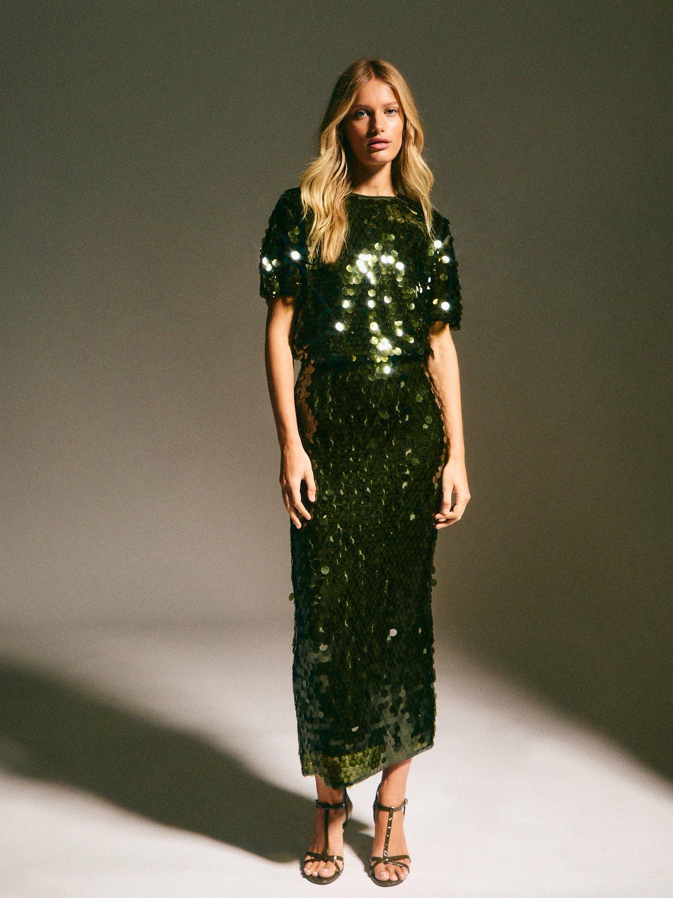 new-look-light-khaki-sequinned-short-sleeve-topback