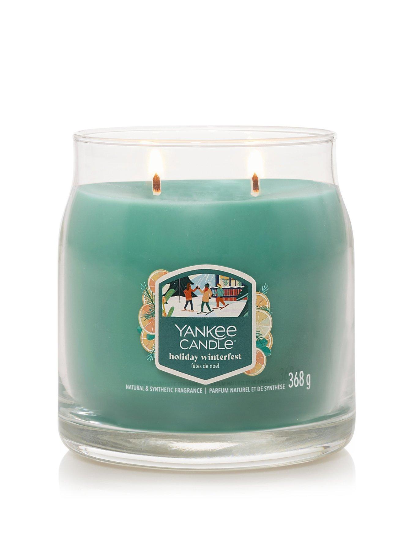yankee-candle-signature-medium-jar-holiday-winterfeststillFront