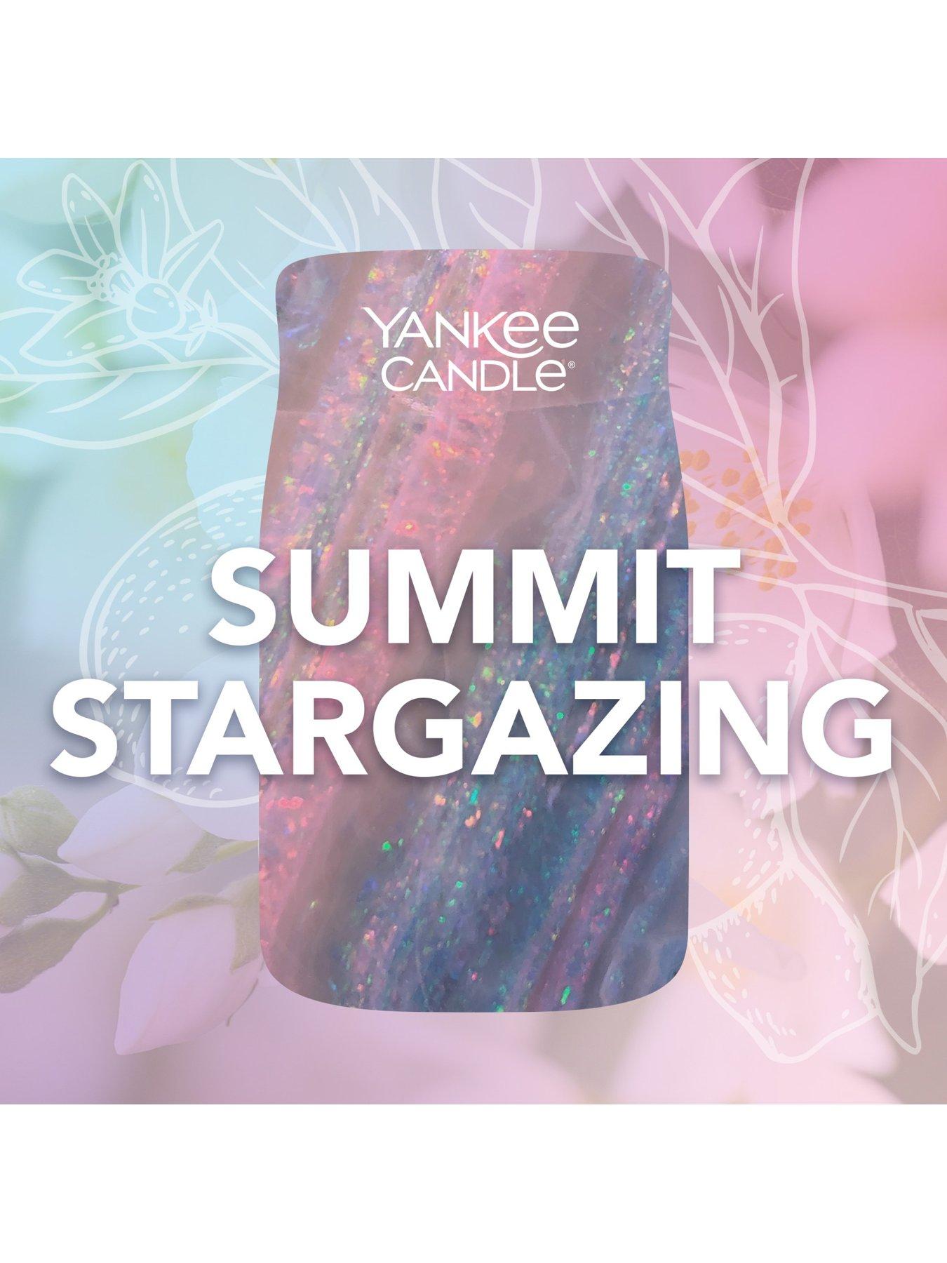 Image 4 of 7 of Yankee Candle Signature Medium Jar Summit Stargazing