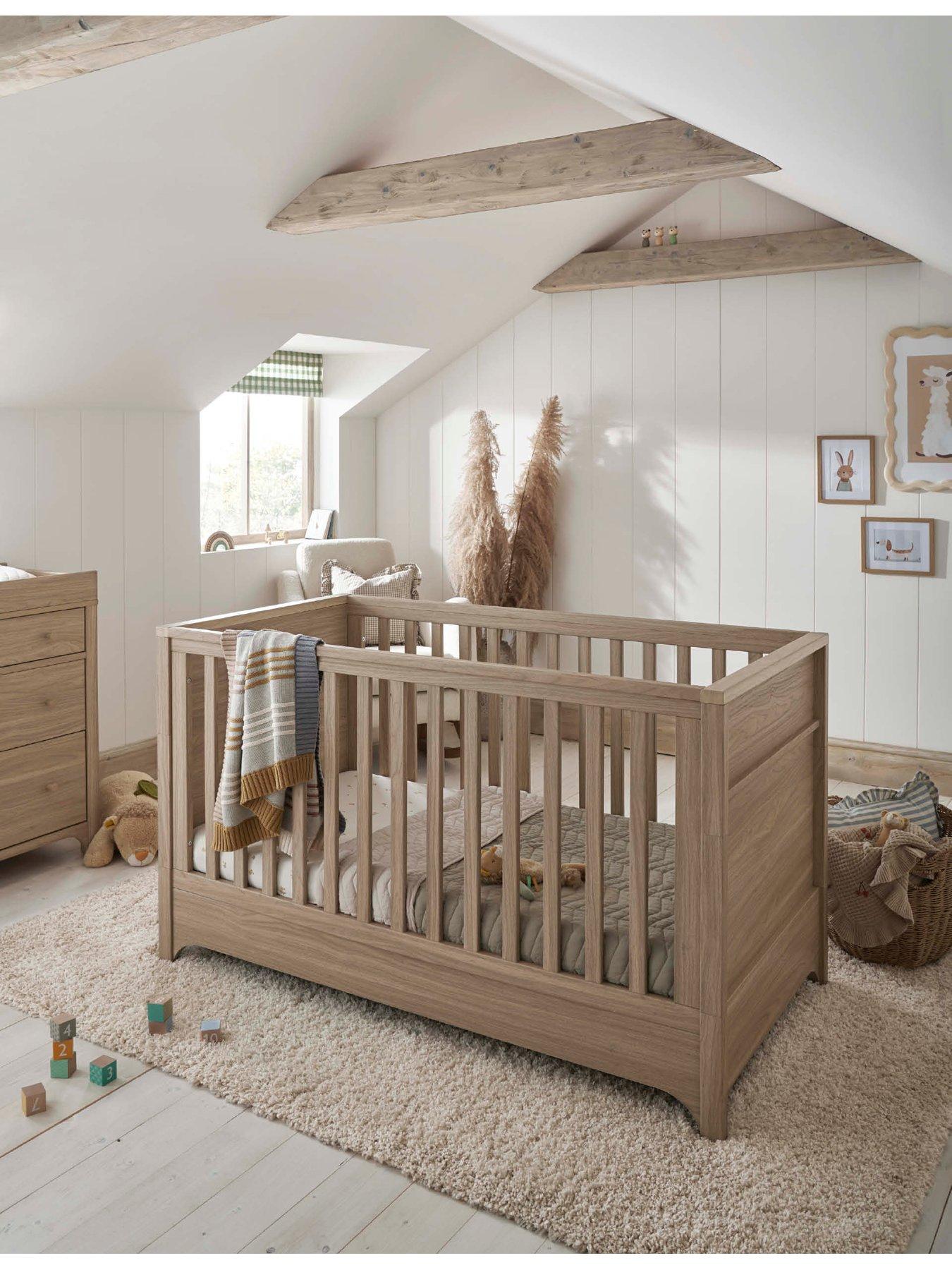 mamas-papas-barton-set-cotbed-amp-dresser-natural-oakdetail