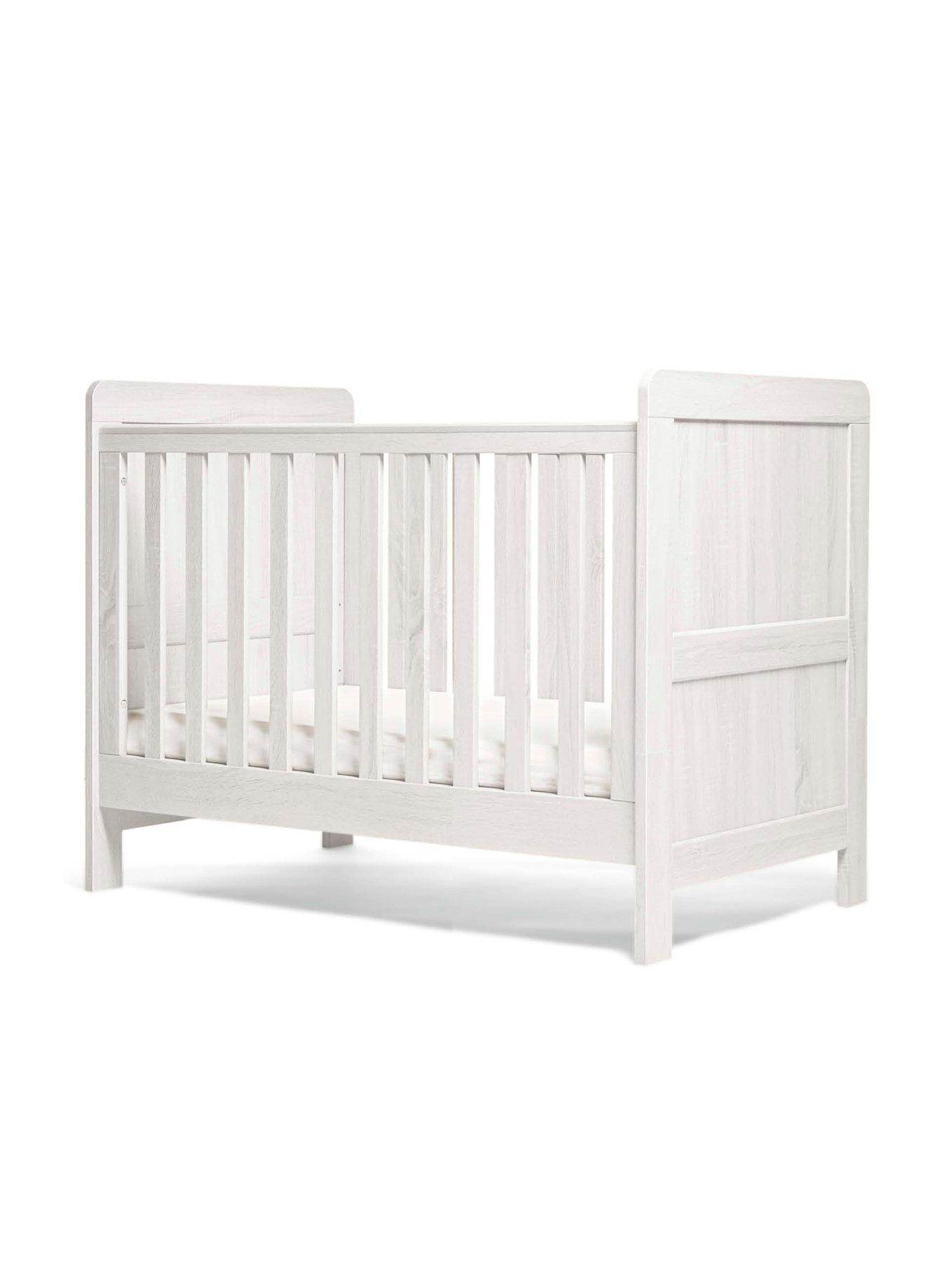 mamas-papas-atlas-convertible-cot-set-convertible-cot-amp-dresser-whiteoutfit