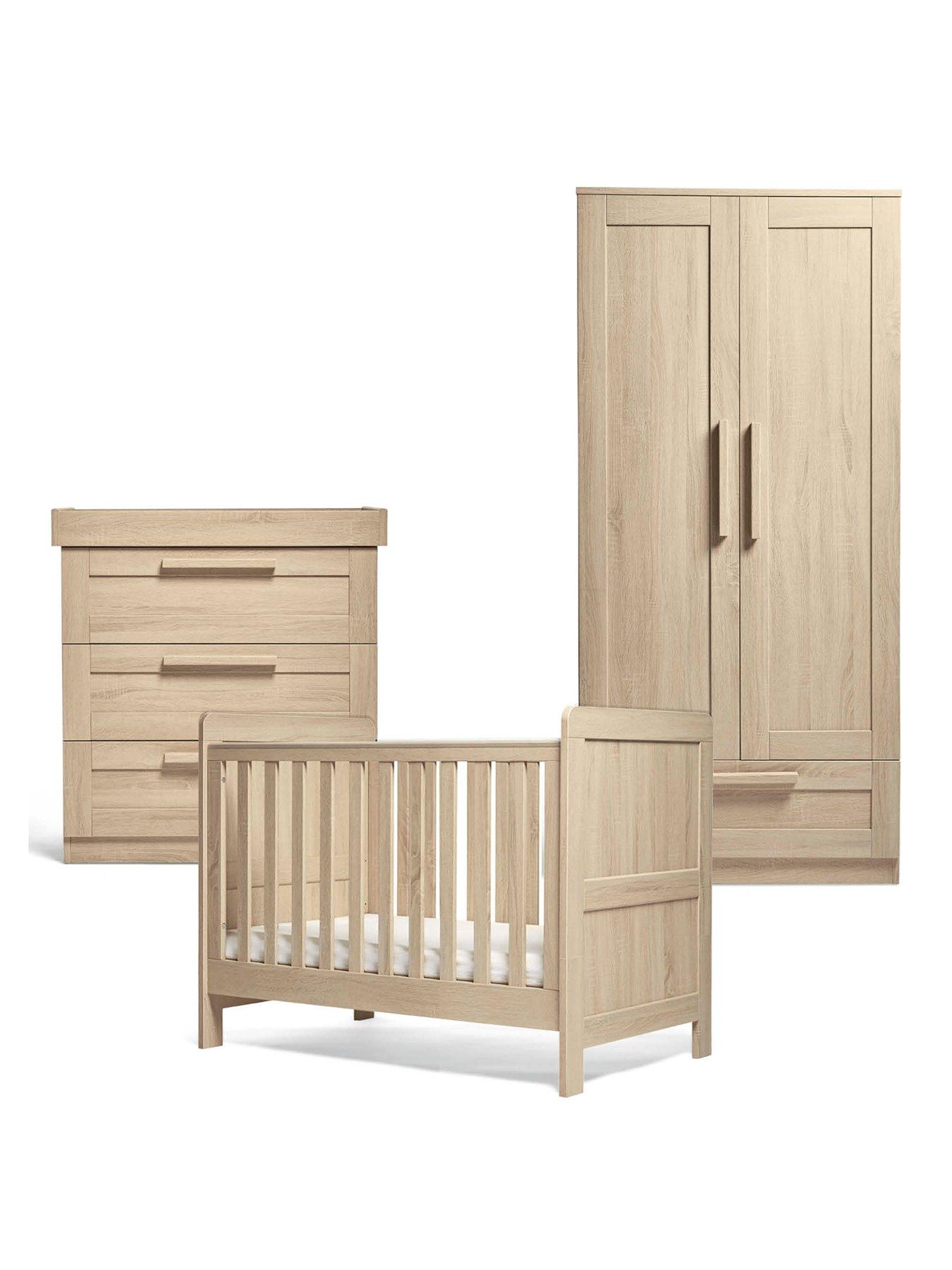 mamas-papas-atlas-convertible-cot-range-convertible-cot-dresser-amp-wardrobe-light-oakstillFront