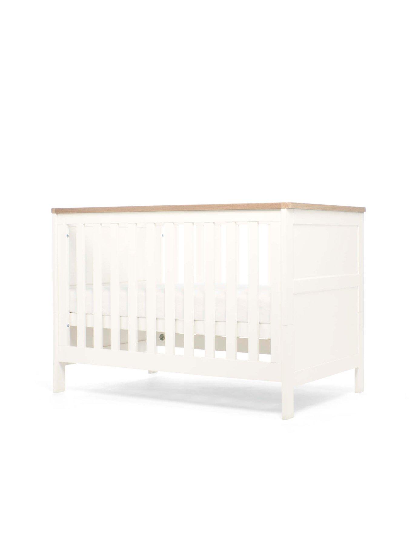 Image 4 of 5 of Mamas & Papas Wedmore Small Cotbed White/Natura