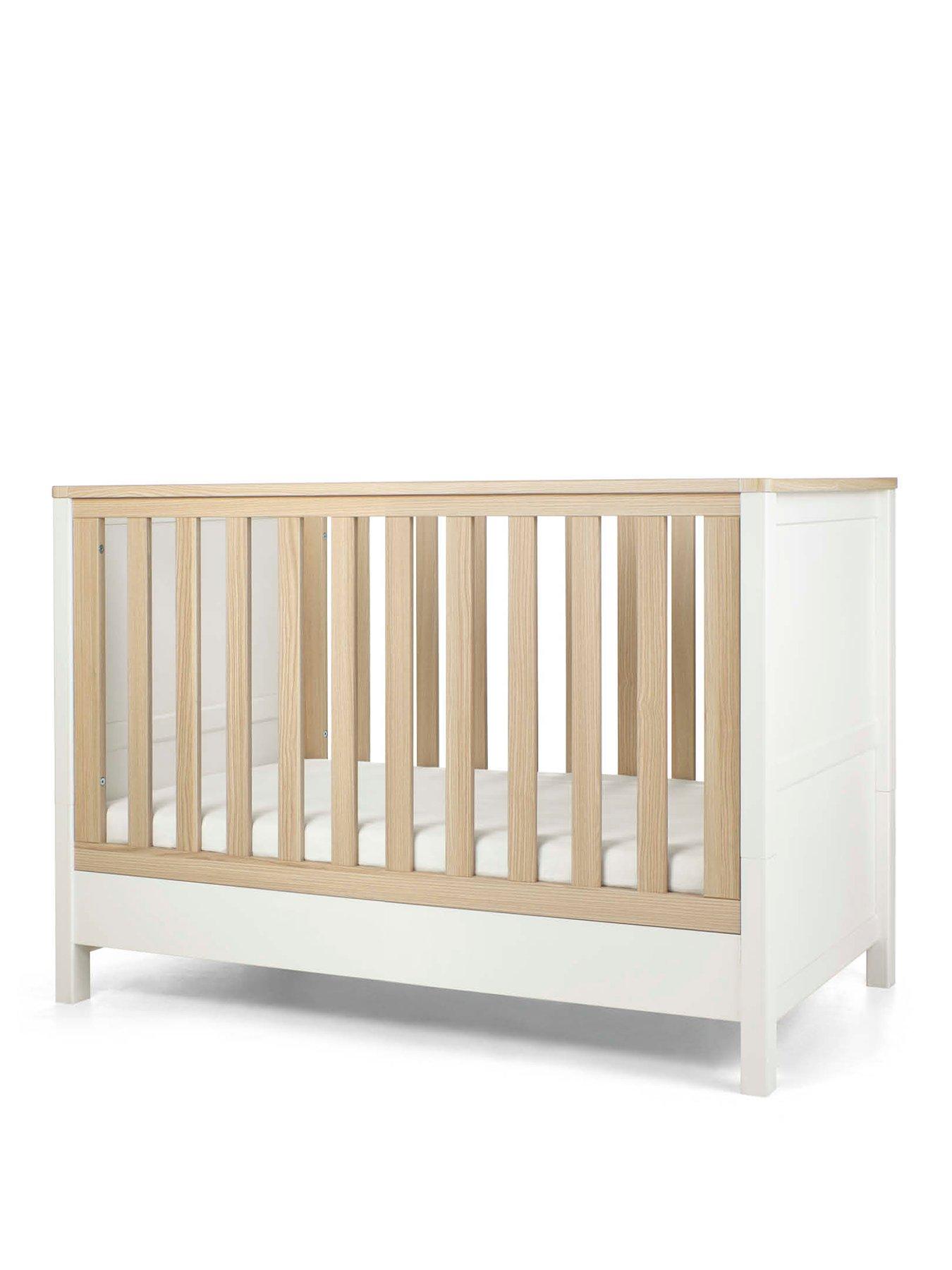 Image 2 of 7 of Mamas & Papas Harwell Convertible Cot - White Natural