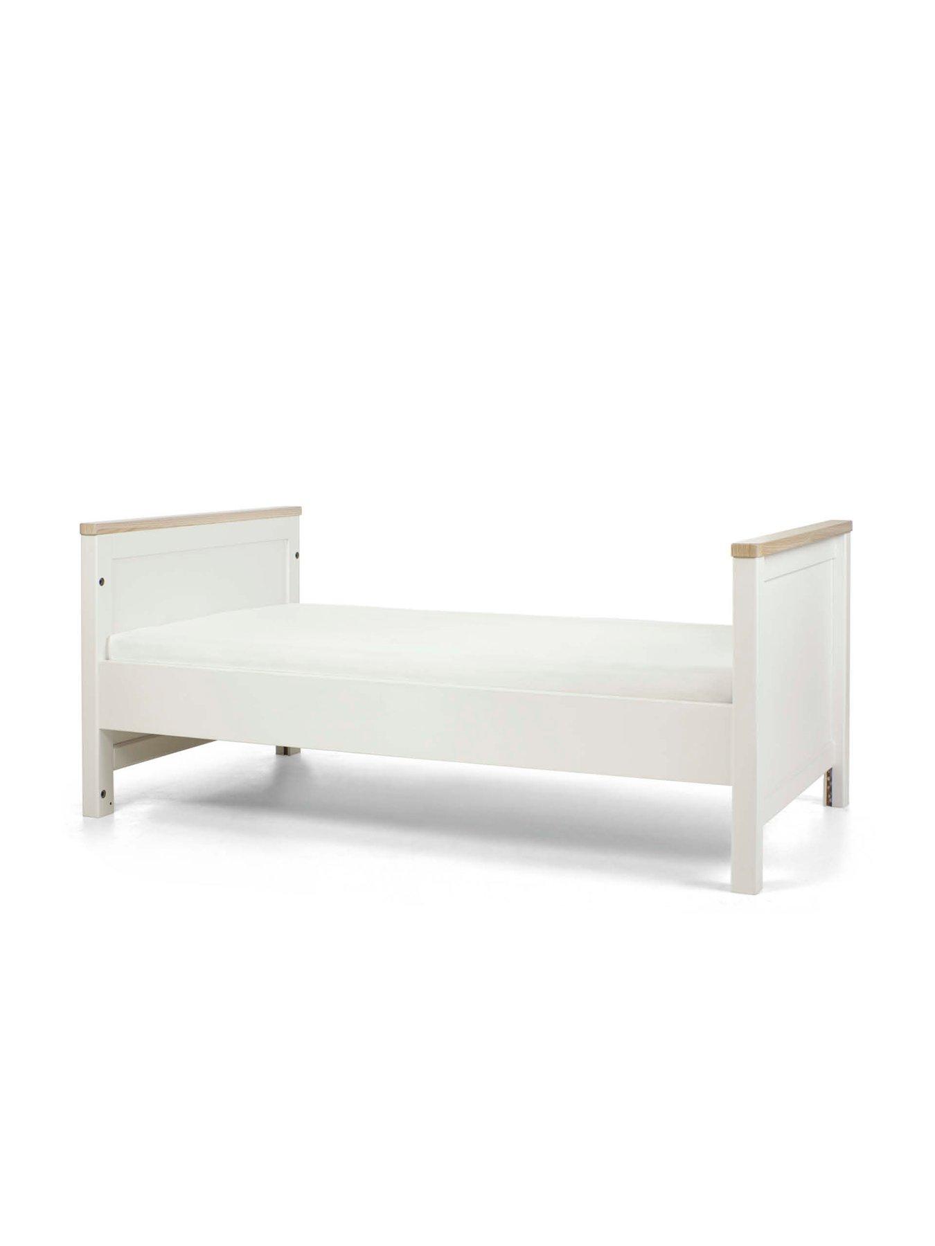 Image 5 of 7 of Mamas & Papas Harwell Convertible Cot Range (Convertible Cot, Dresser &amp; Wardrobe) - White