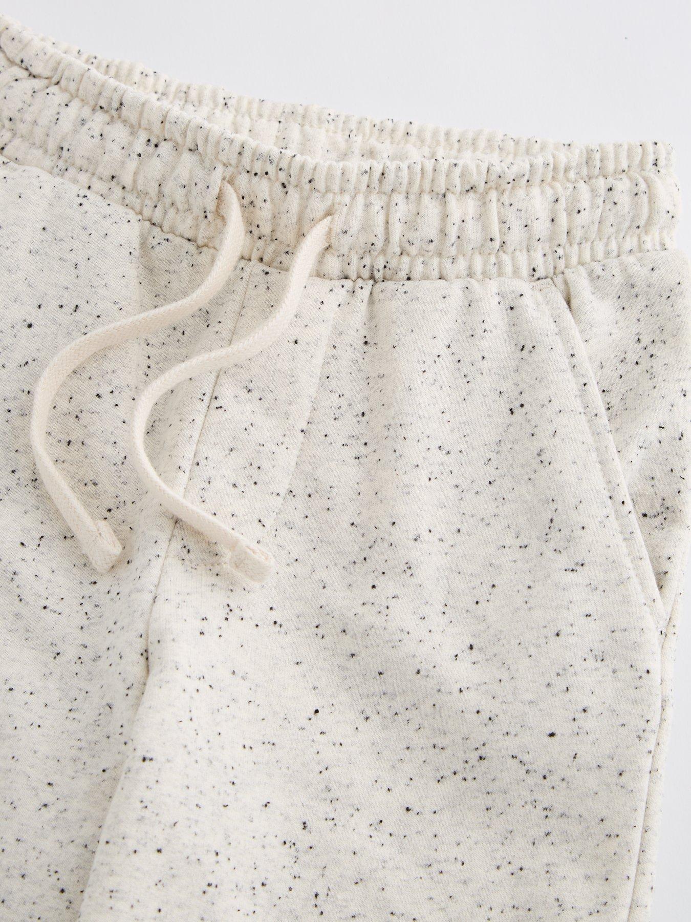 the-very-collection-boys-cuffed-leg-joggers-creamoutfit