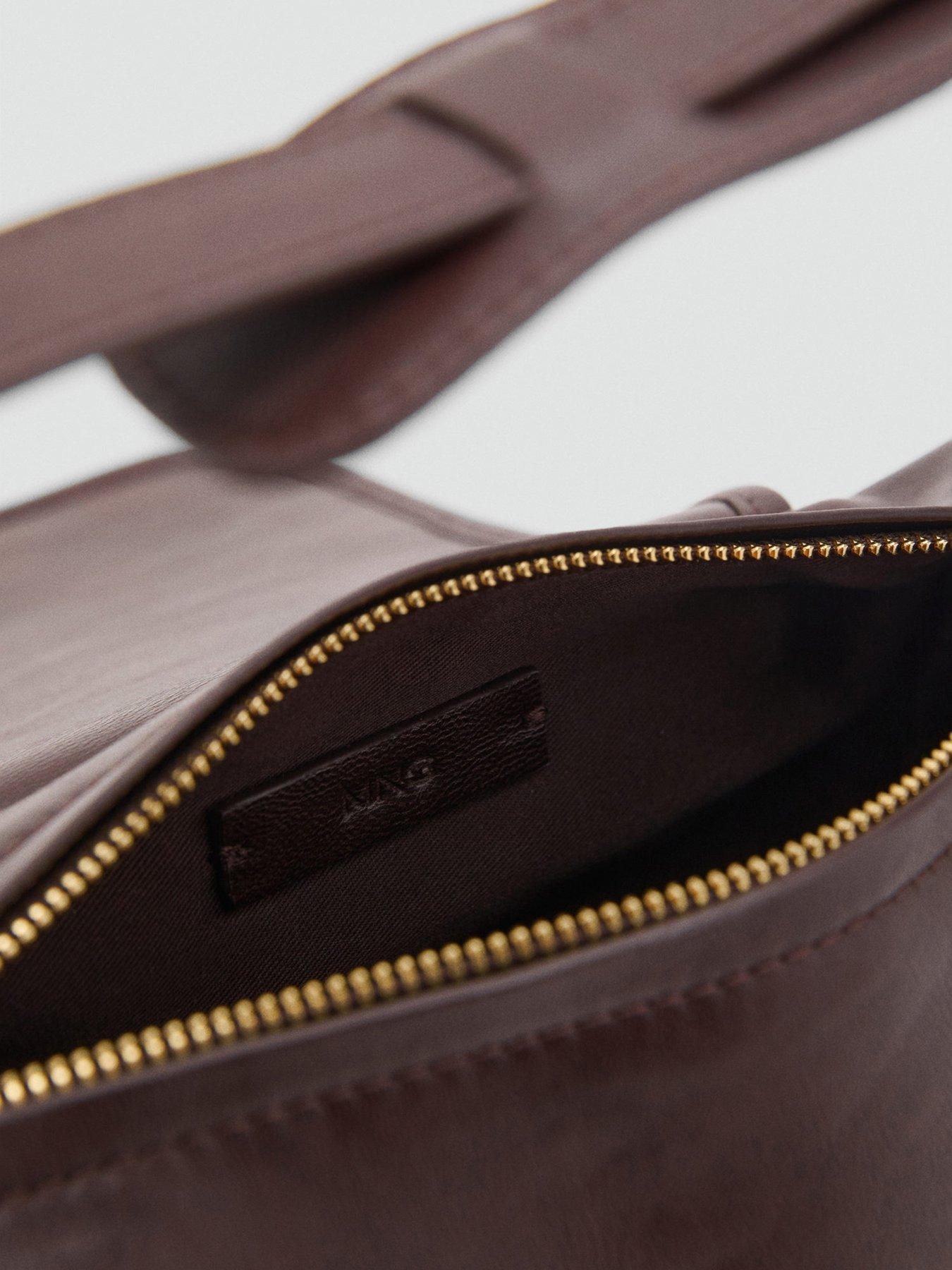 mango-shoulder-bag-with-pockets-brownoutfit