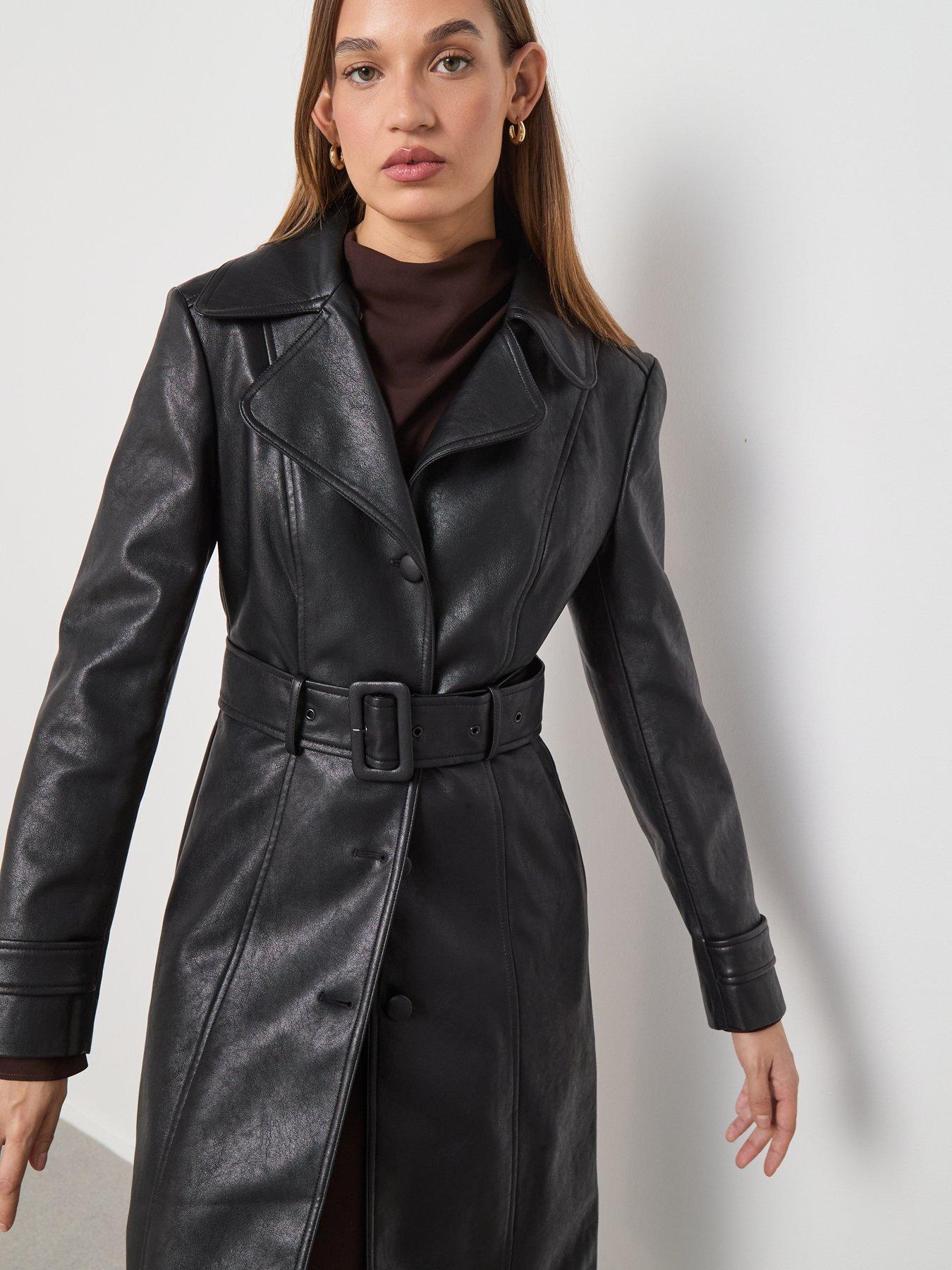 mango-coat-fernanda-blackoutfit