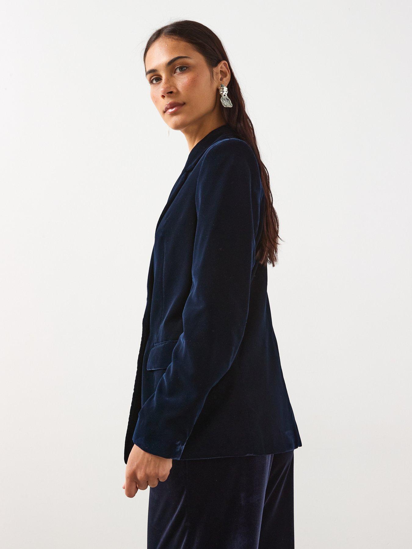 mango-velvet-tailored-blazer-navystillFront