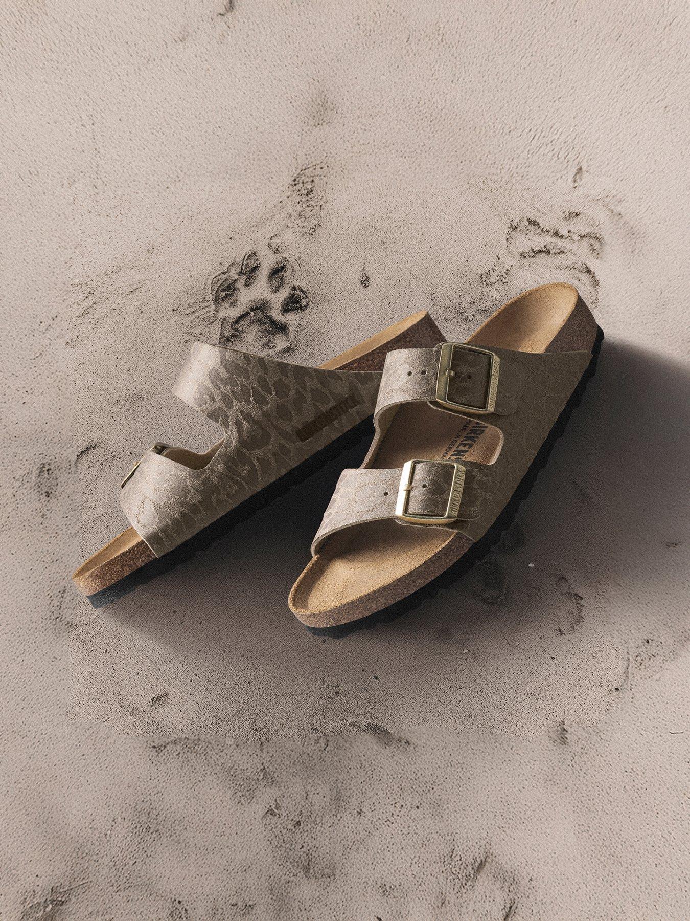 birkenstock-arizona-leopard-foil-print-sandal-grey-taupe