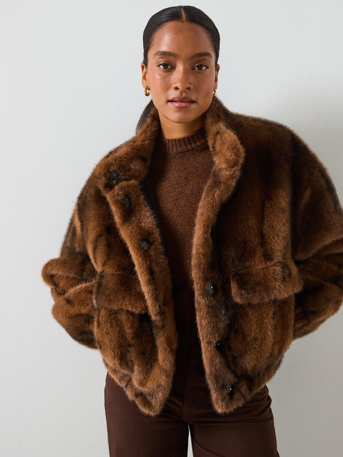 mango-faux-fur-jacket-with-pockets