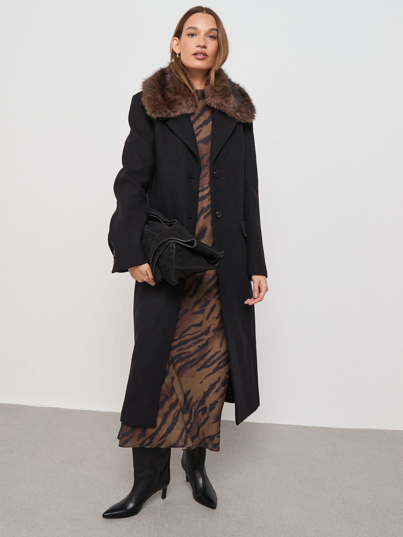 mango-wool-coat-with-fur-collarback