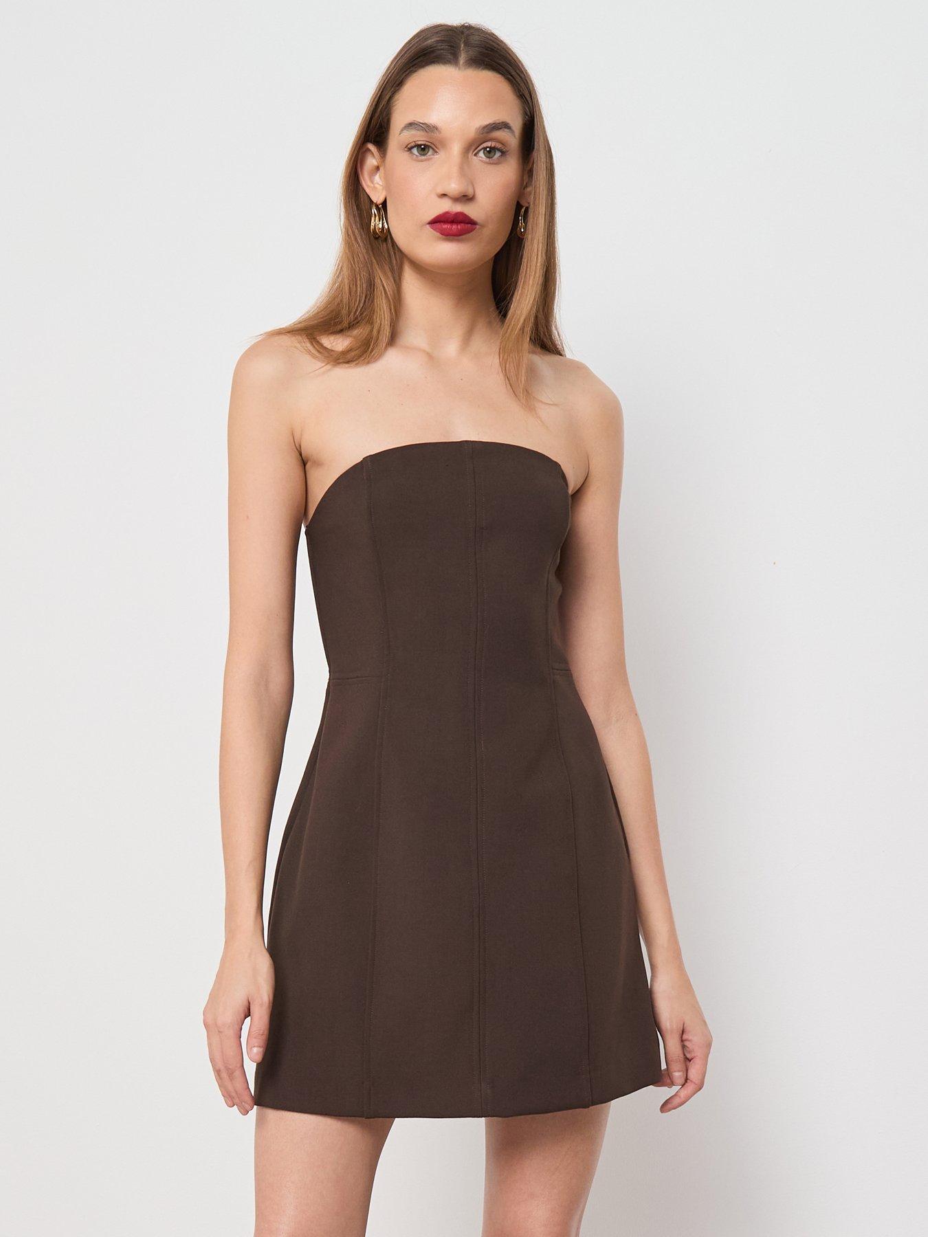 mango-strapless-flared-dress