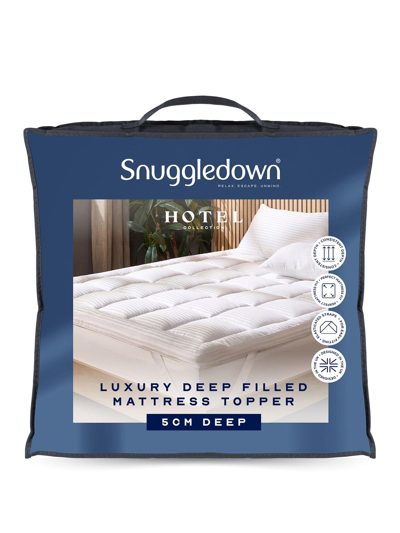 snuggledown-of-norway-luxury-deep-fill-mattress-topper-5cmstillFront