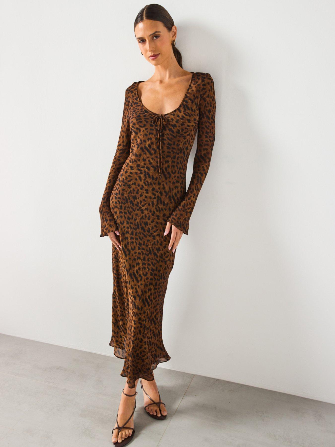 Image 3 of 6 of Mango Long Sleeved Leopard Print Dress - Black