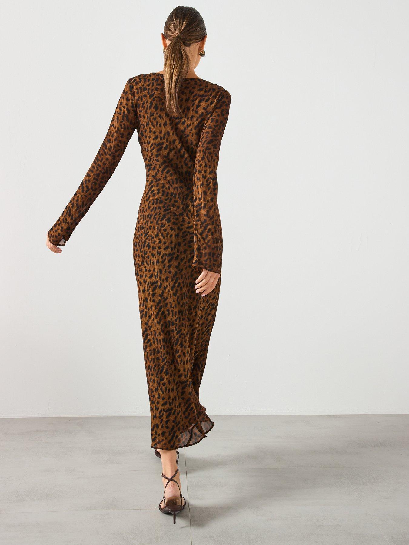 Image 5 of 6 of Mango Long Sleeved Leopard Print Dress - Black