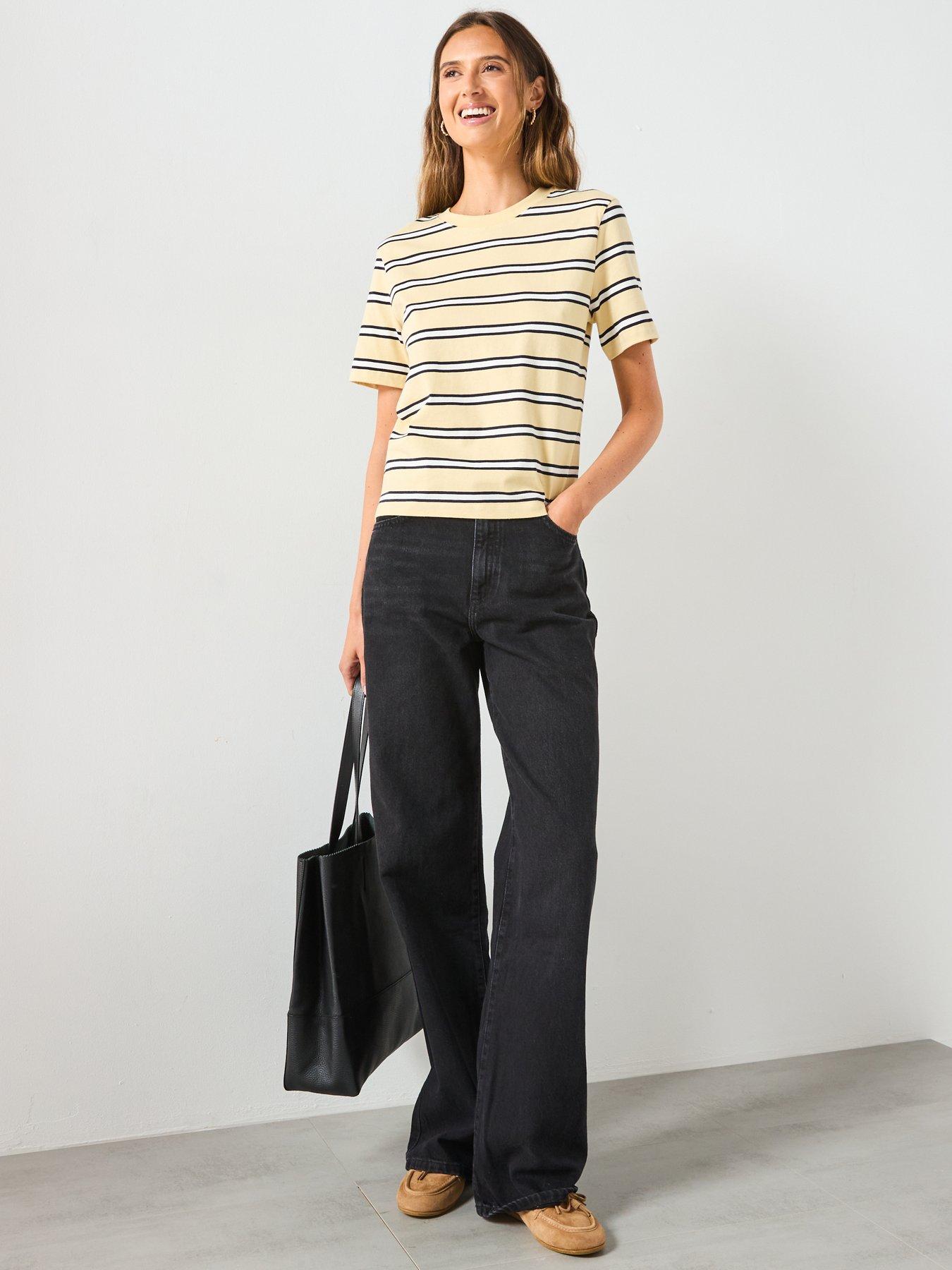 Image 3 of 5 of Mango Danila Wide Leg High Rise Jeans - Black