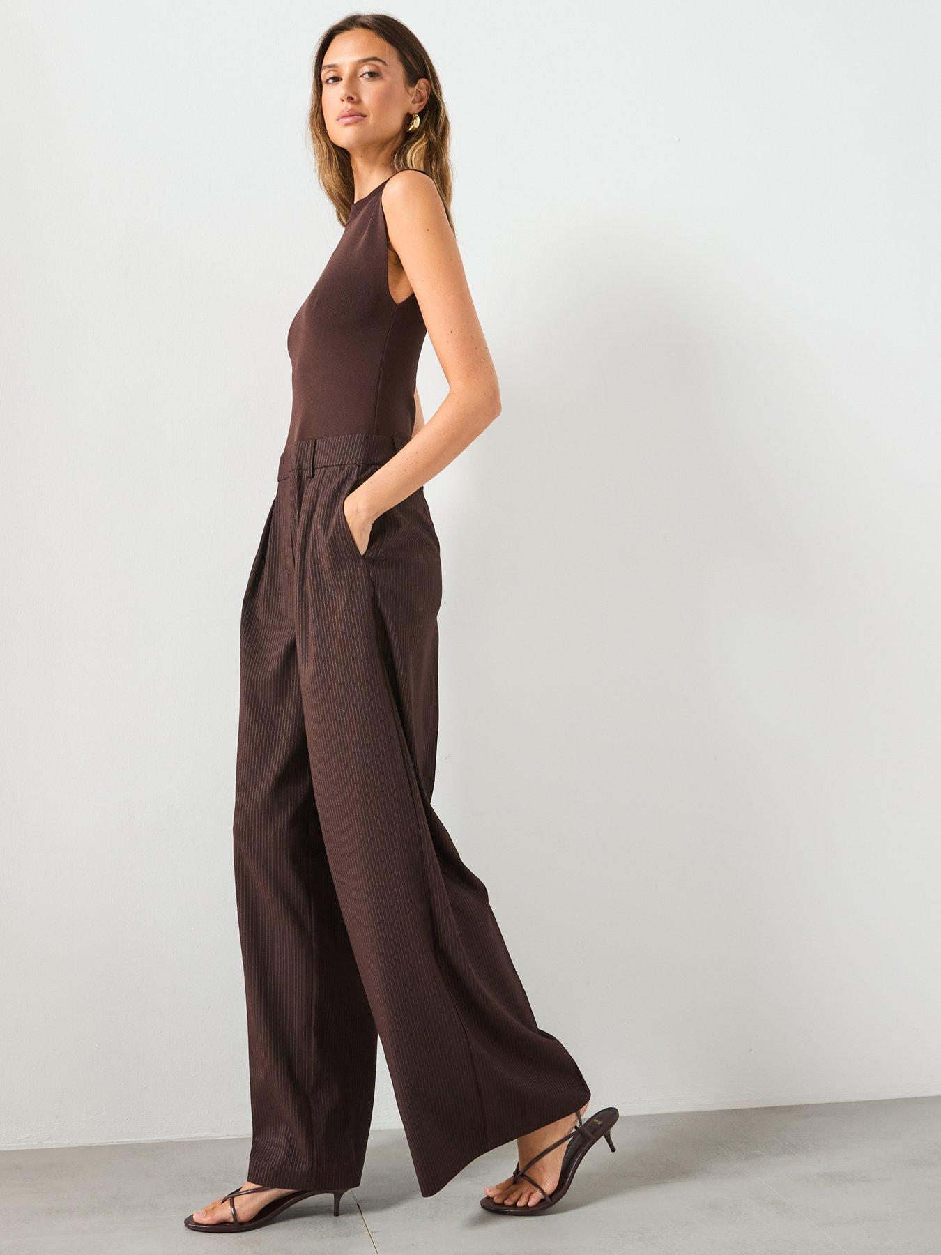 mango-pinstripe-jumpsuit-combination-browndetail