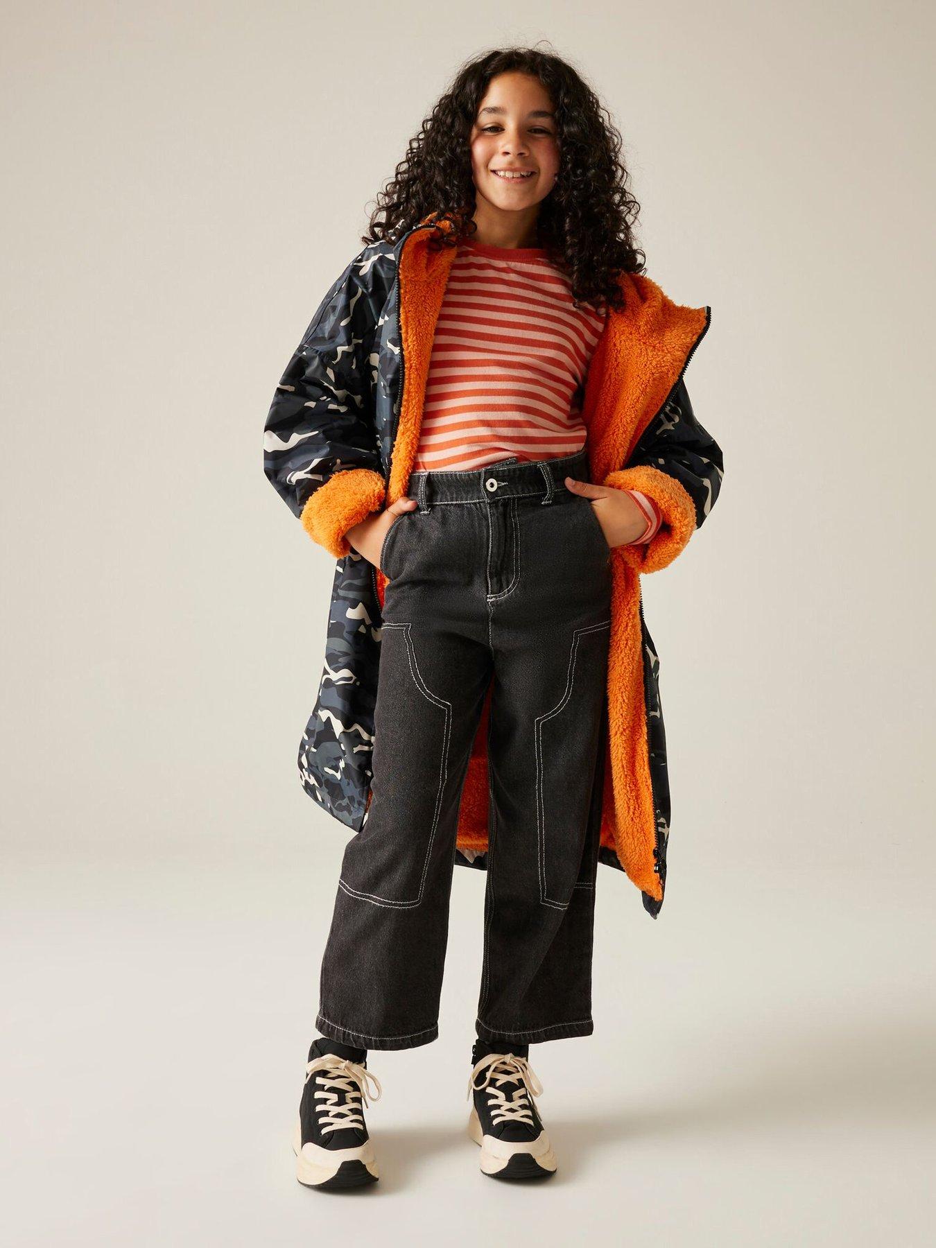 regatta-junior-waterproof-changing-robe-black