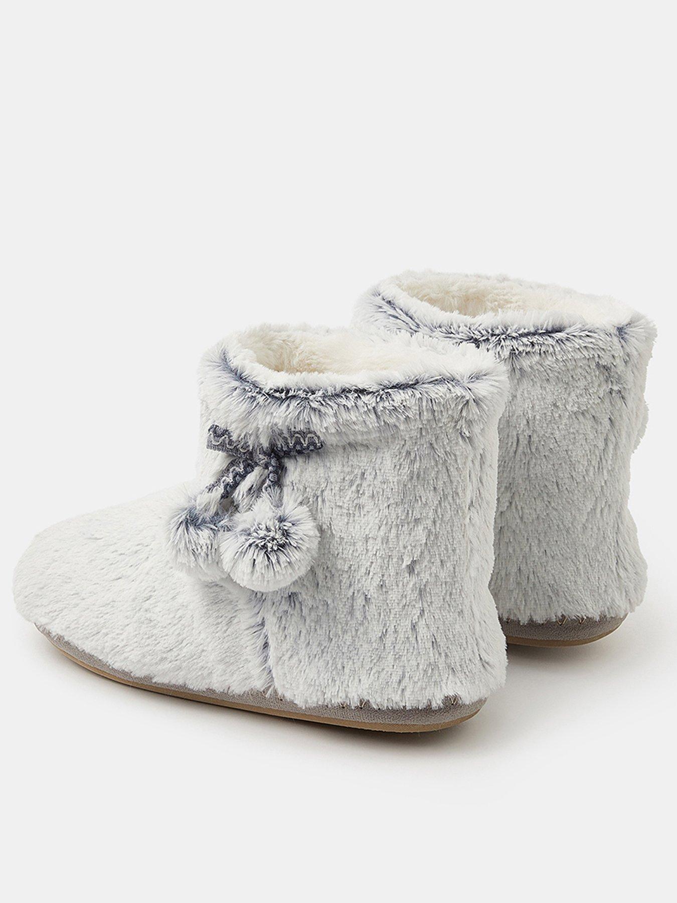 accessorize-super-soft-pom-pom-slipper-boots-greyback