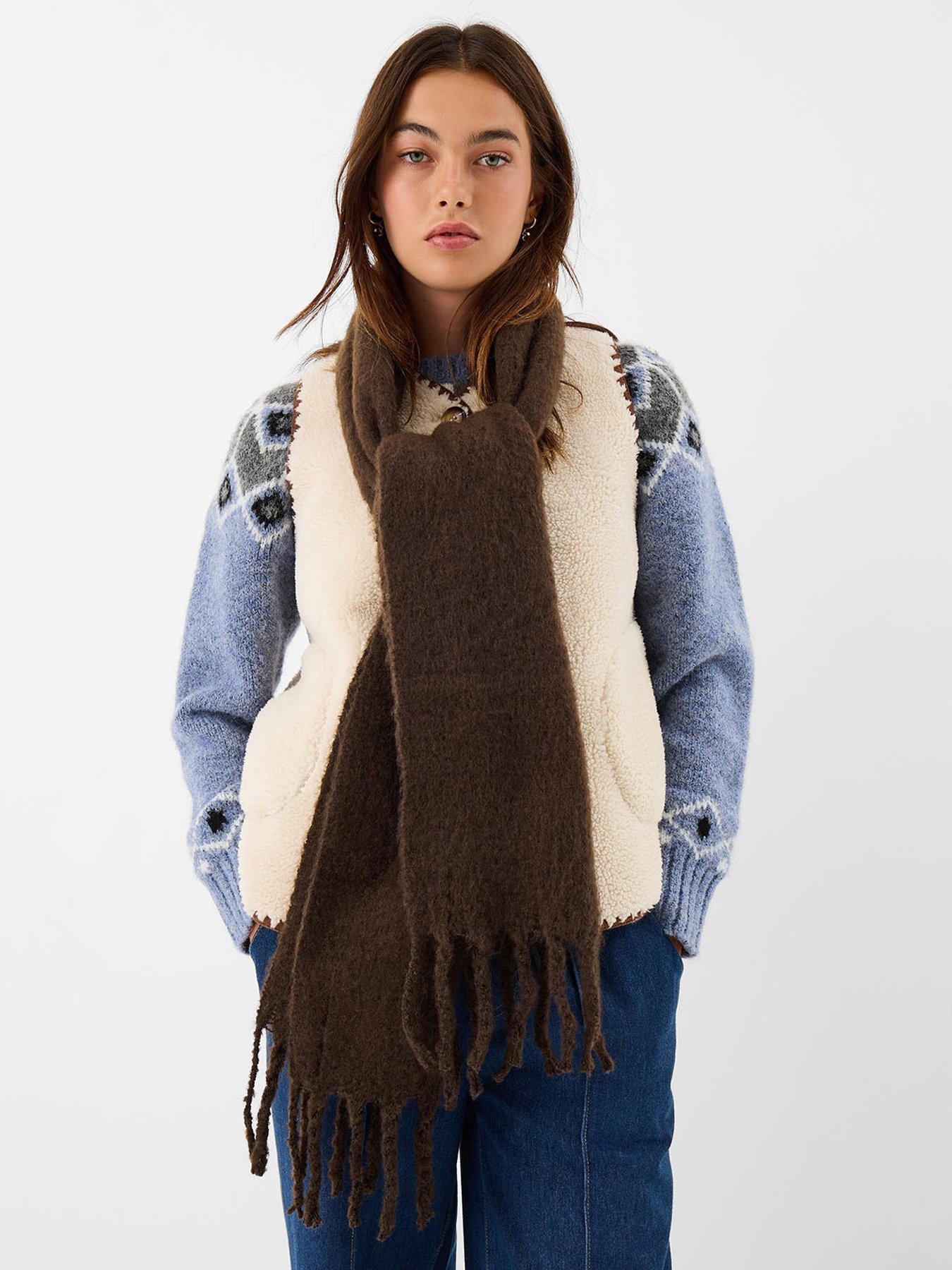 Image 2 of 3 of Accessorize Skinny Superfluffy Scarf - Black