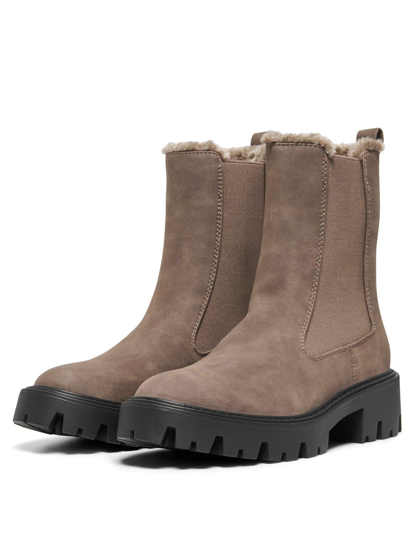 Image 2 of 5 of Only Betty&nbsp;9 Warm Lined Boot - Brown