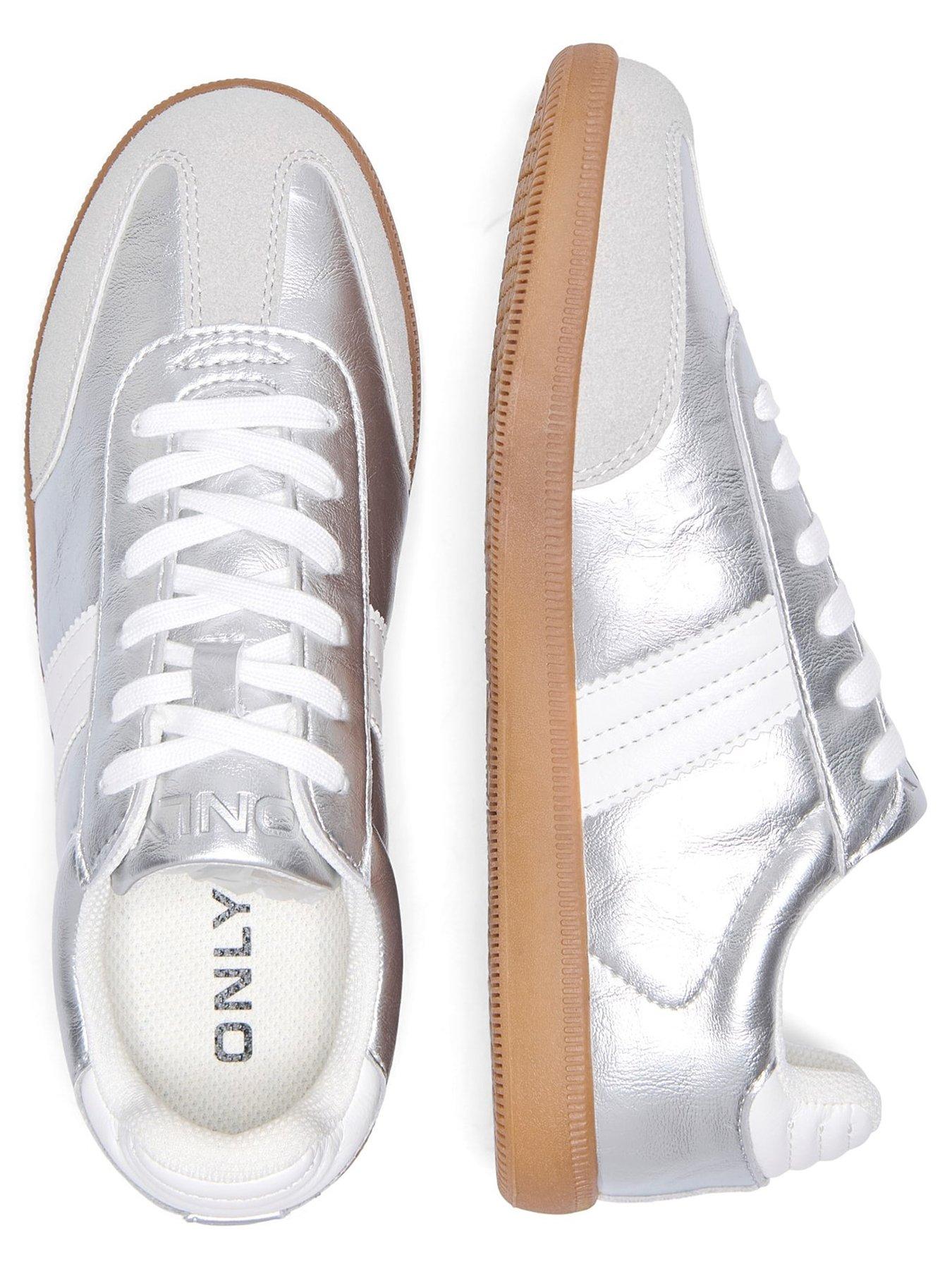 only-amber-trainers-silveroutfit