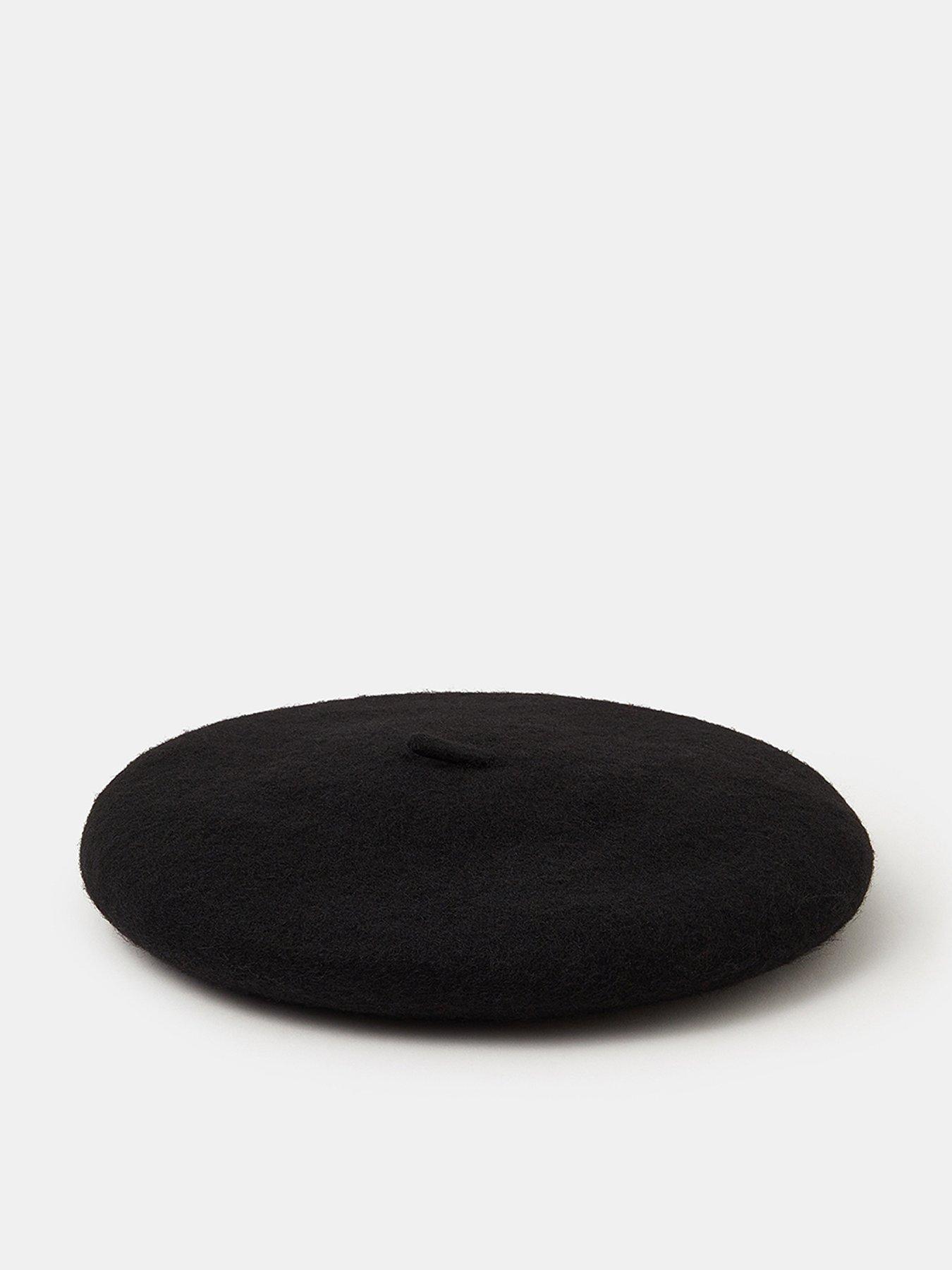 accessorize-plain-wool-beret-blackfront