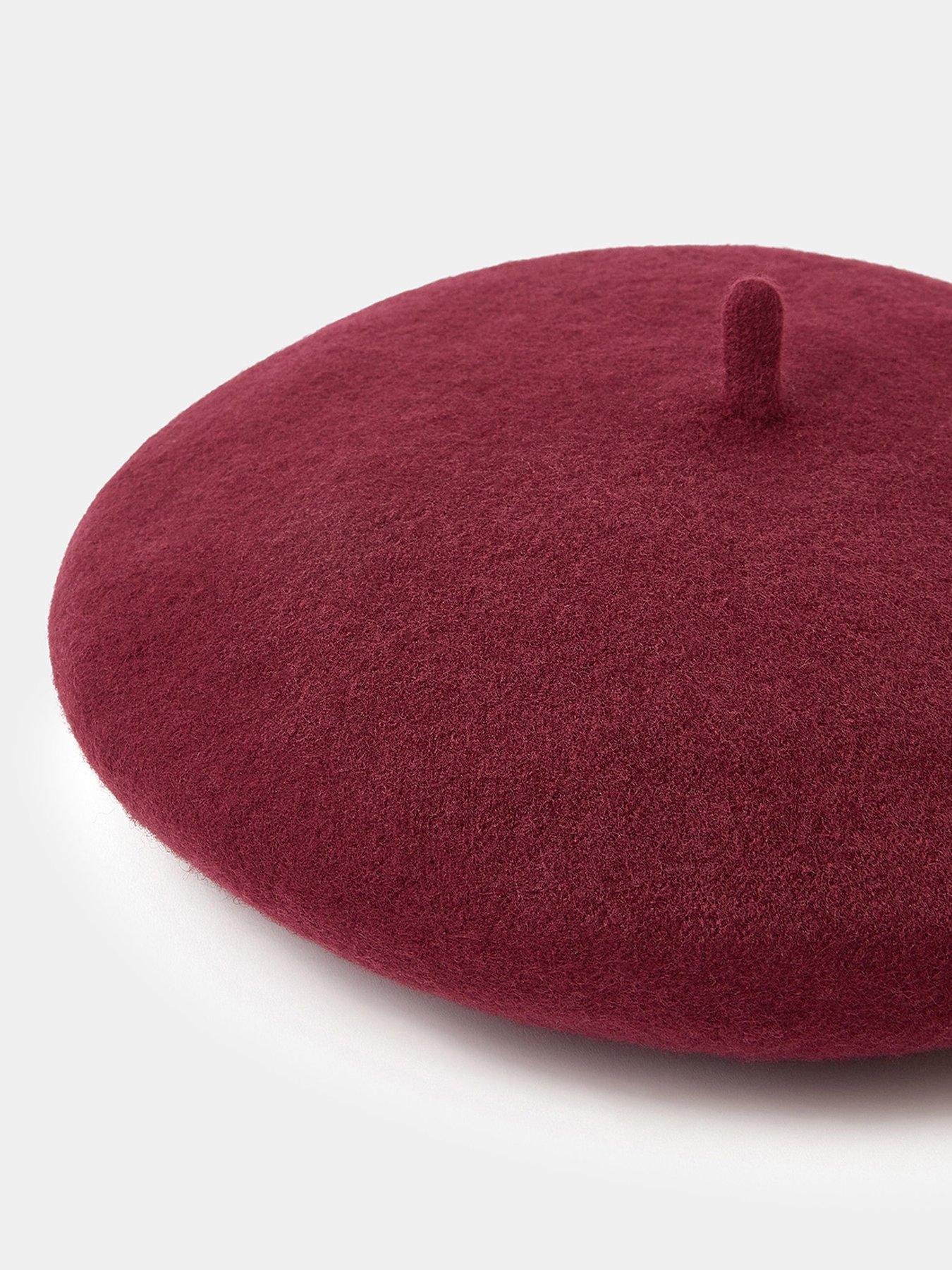 Image 3 of 4 of Accessorize Plain Wool Beret - Black