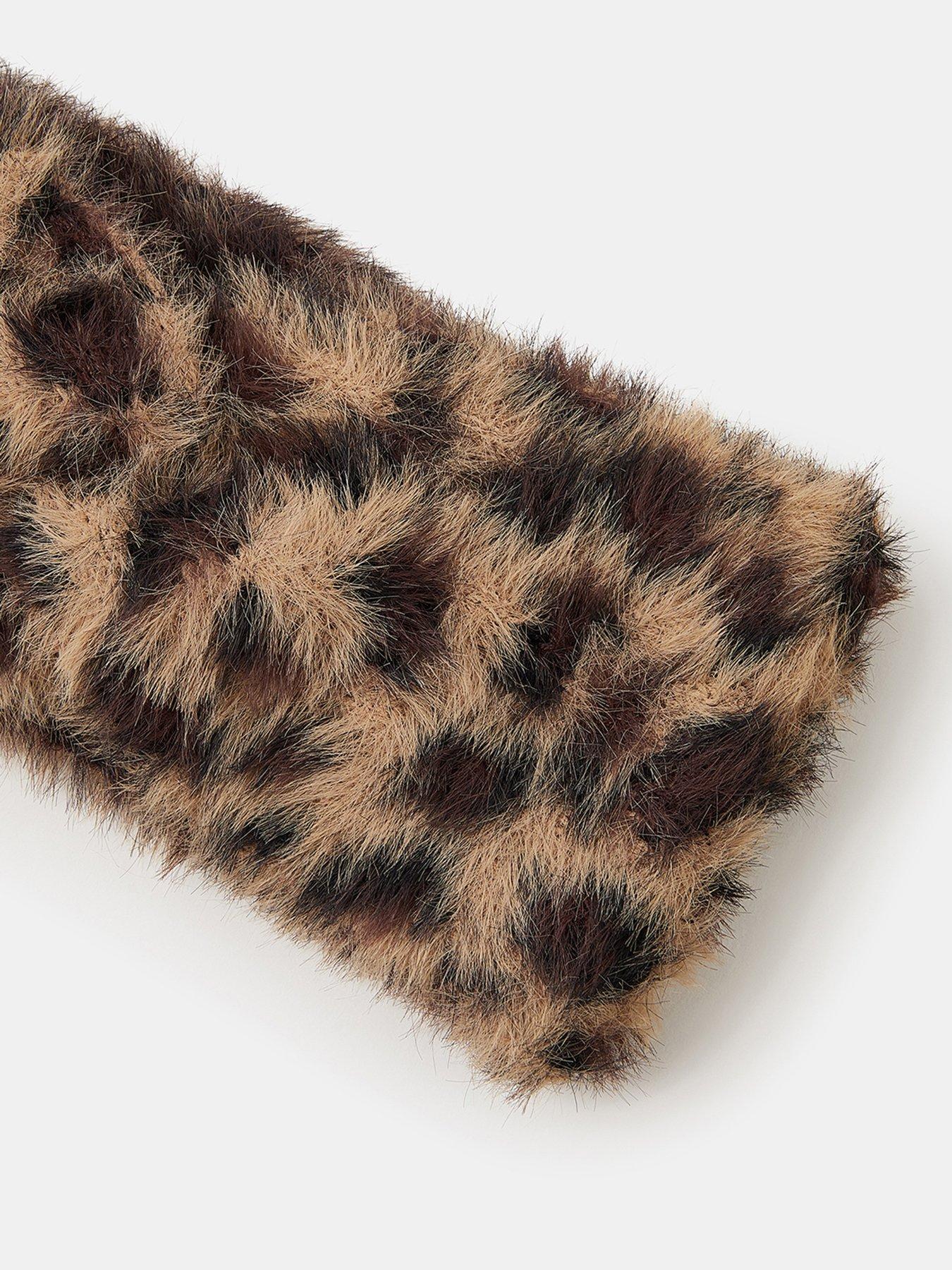 accessorize-faux-fur-leopard-print-bando-brownback