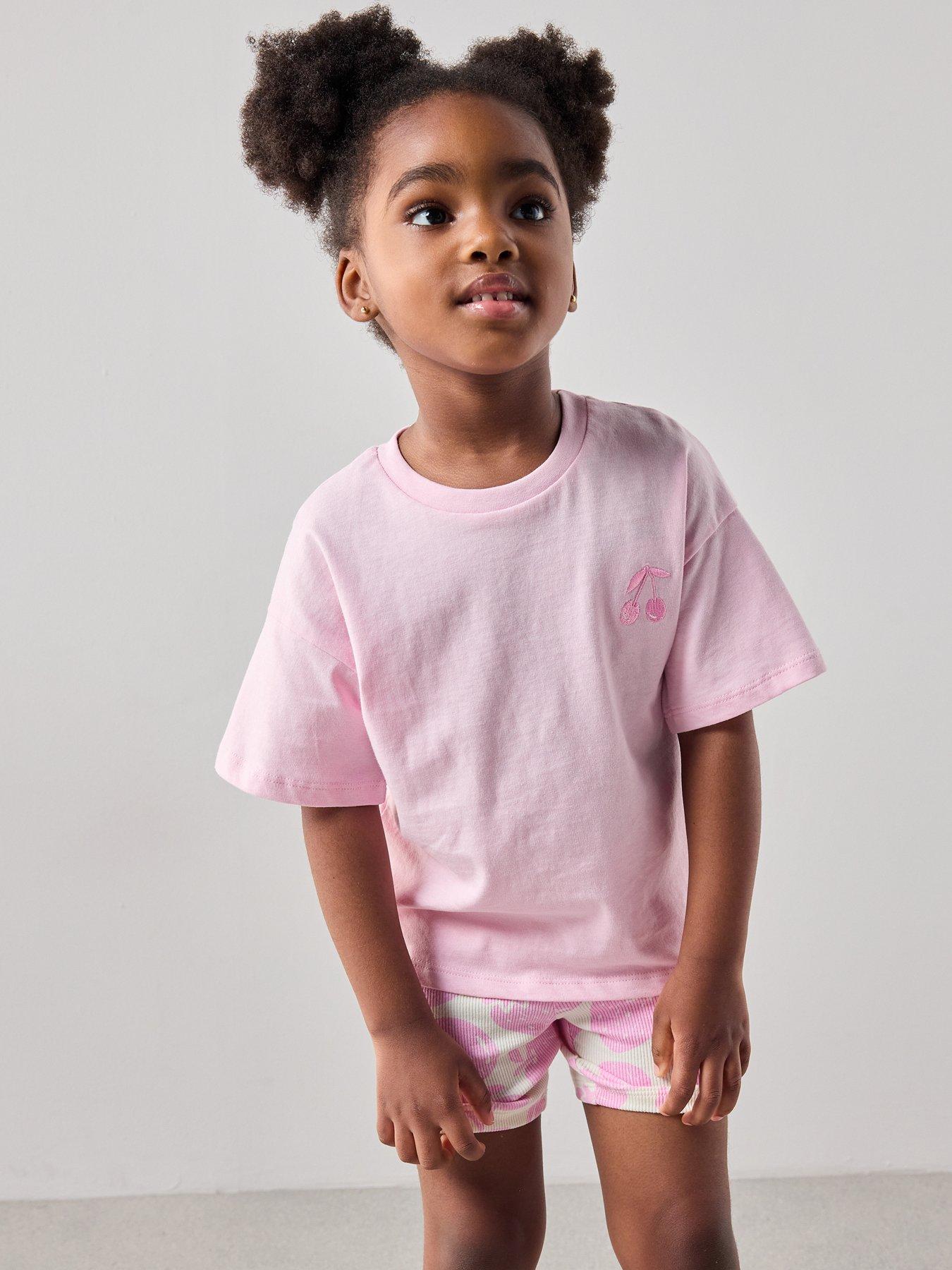 Image 4 of 6 of The Very Collection Girls Oversized Tee And Rib Cycling Short Set