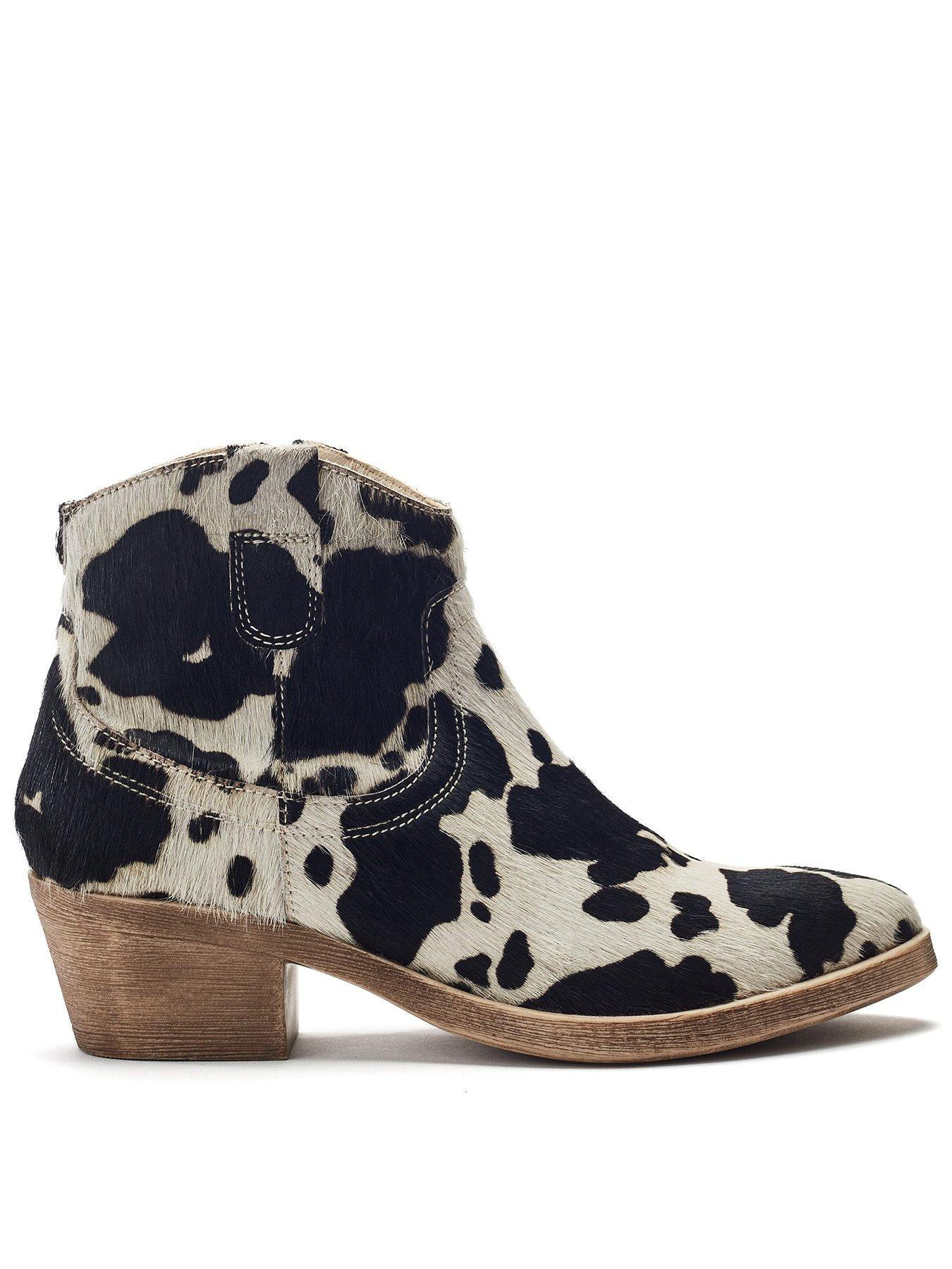 moda-in-pelle-ovaline-ankle-western-boot-cow-print