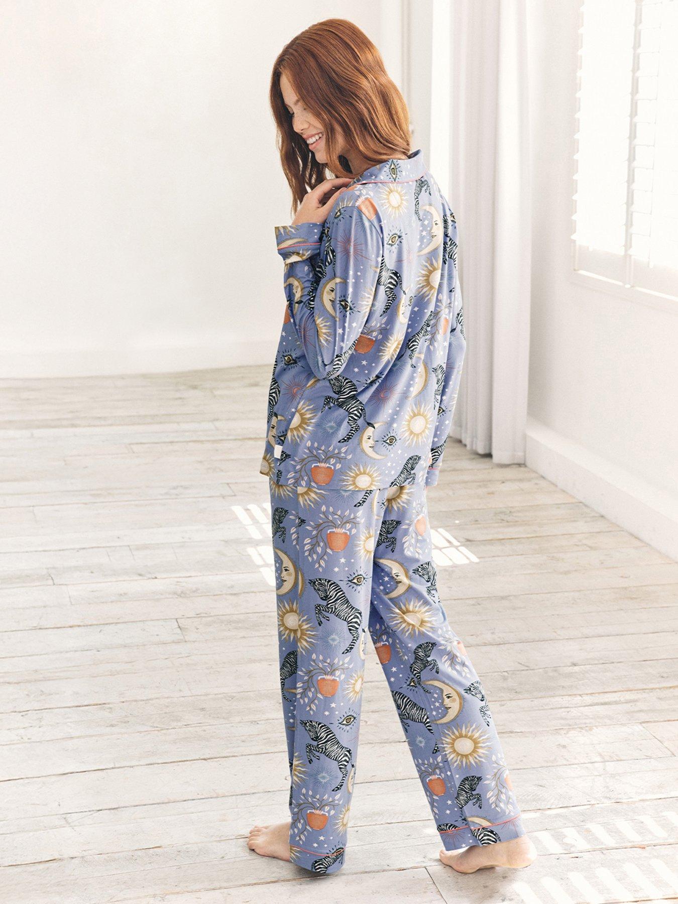 chelsea-peers-chelsea-peers-celestial-zebra-print-button-up-long-pyjama-set-lilacoutfit