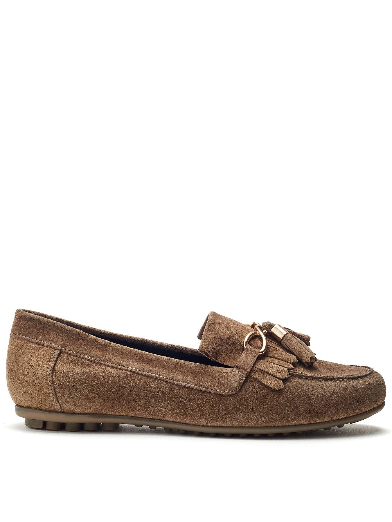 moda-in-pelle-essana-suede-loafer-beige