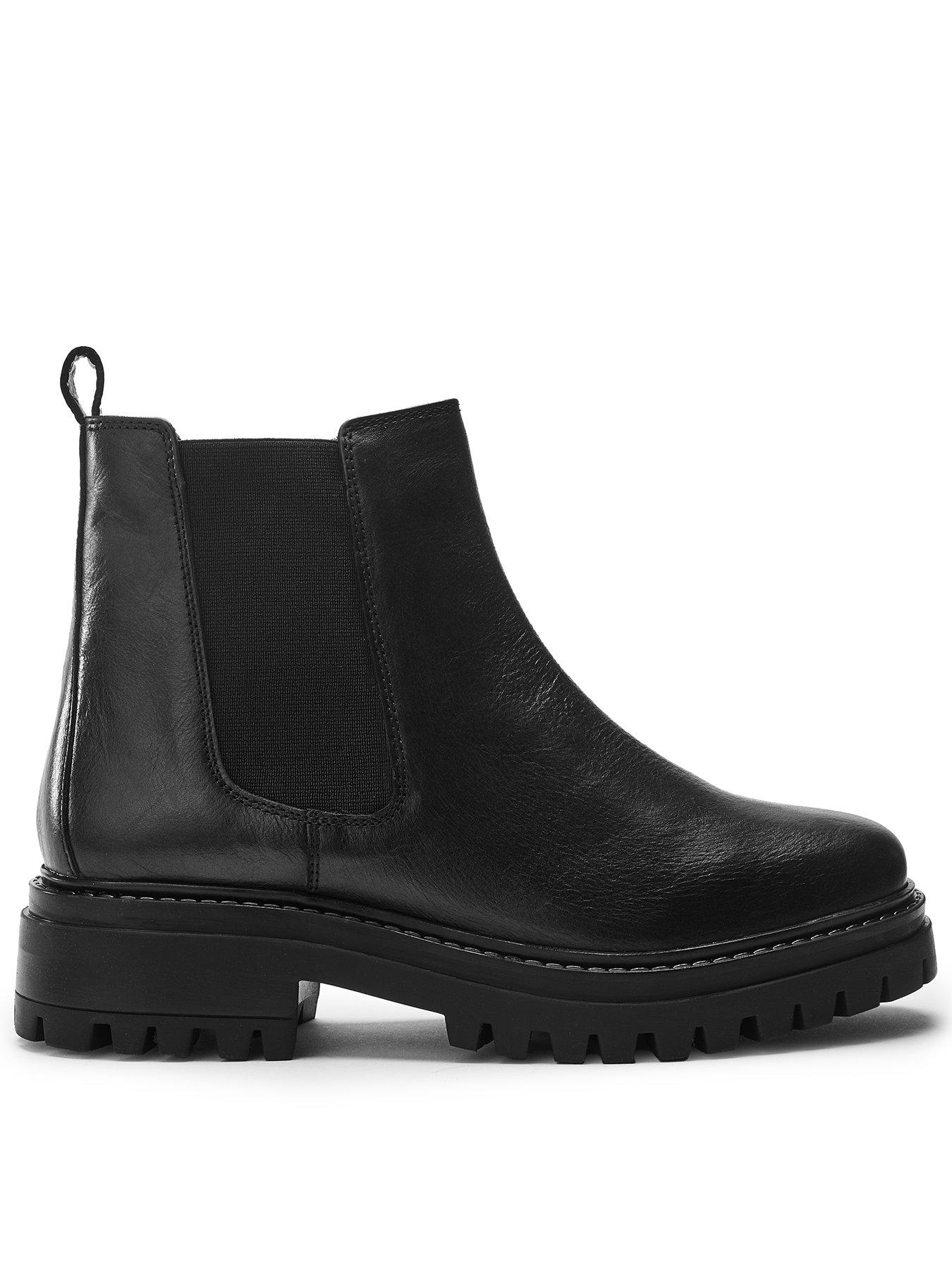 moda-in-pelle-odasia-leather-chelsea-boots-black
