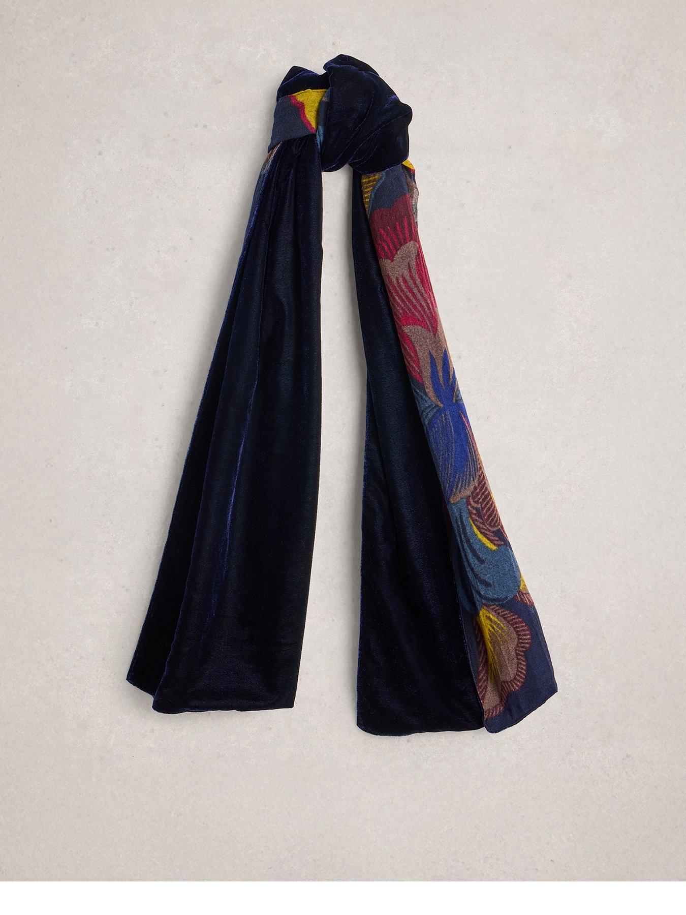 white-stuff-velvet-printed-scarf-bluefront