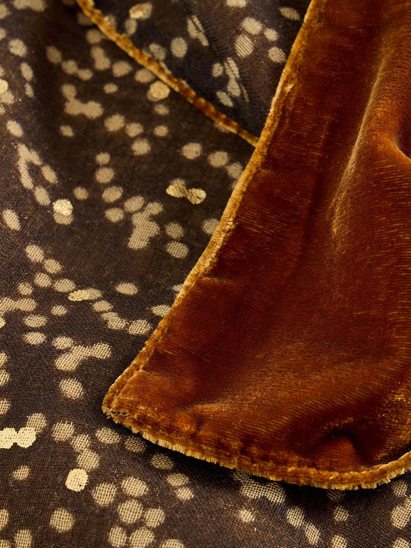 white-stuff-velvet-printed-scarf-multiback